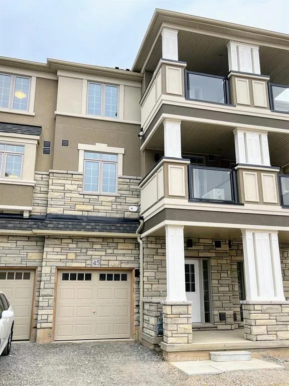 Photo 2 of Unit 45, 305 Garner Road W, Hamilton, Ancaster — HOMEH