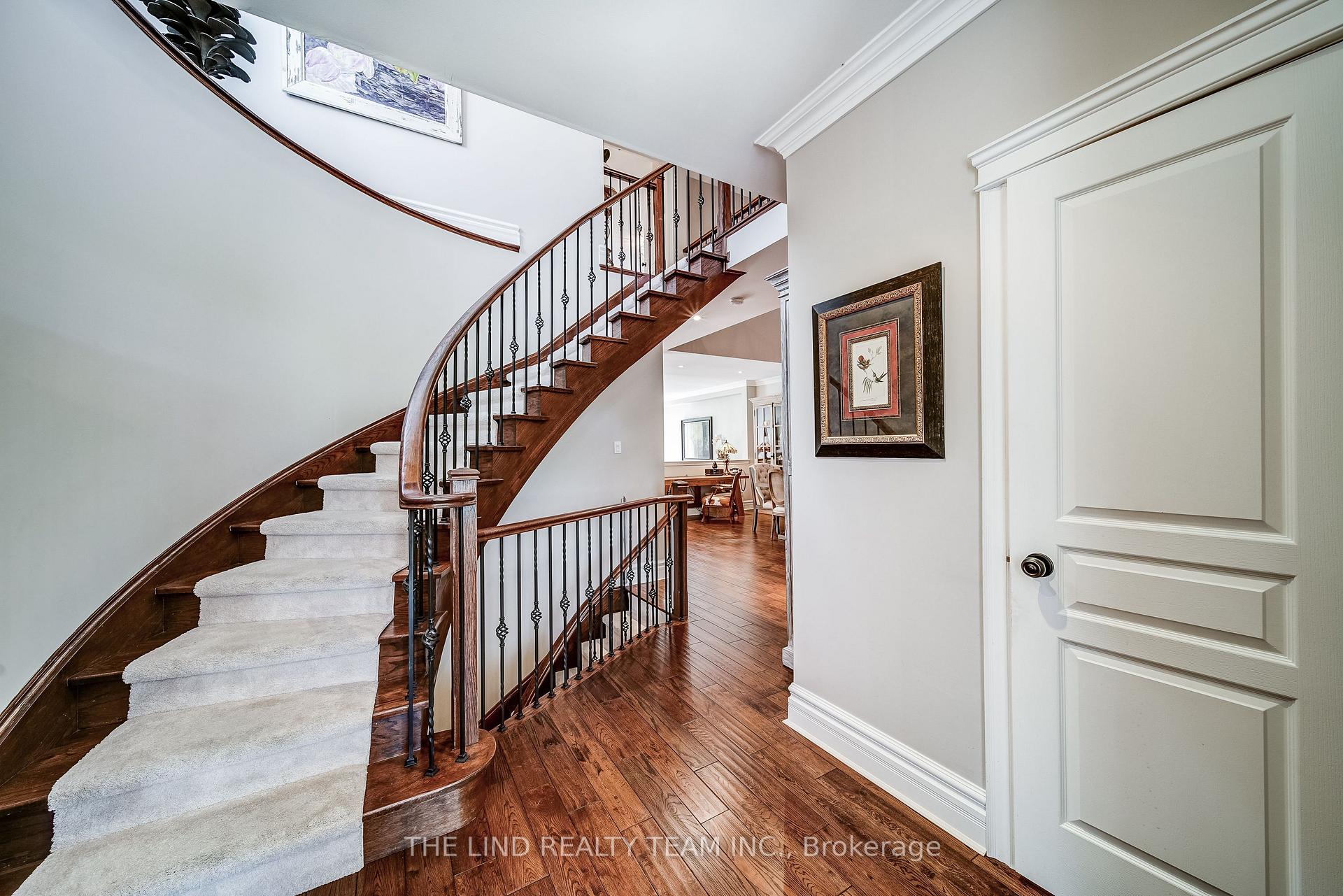 Photo 24 of Unit 22, 88 Stonecliffe Crescent, Aurora, Aurora Estates — HOMEH