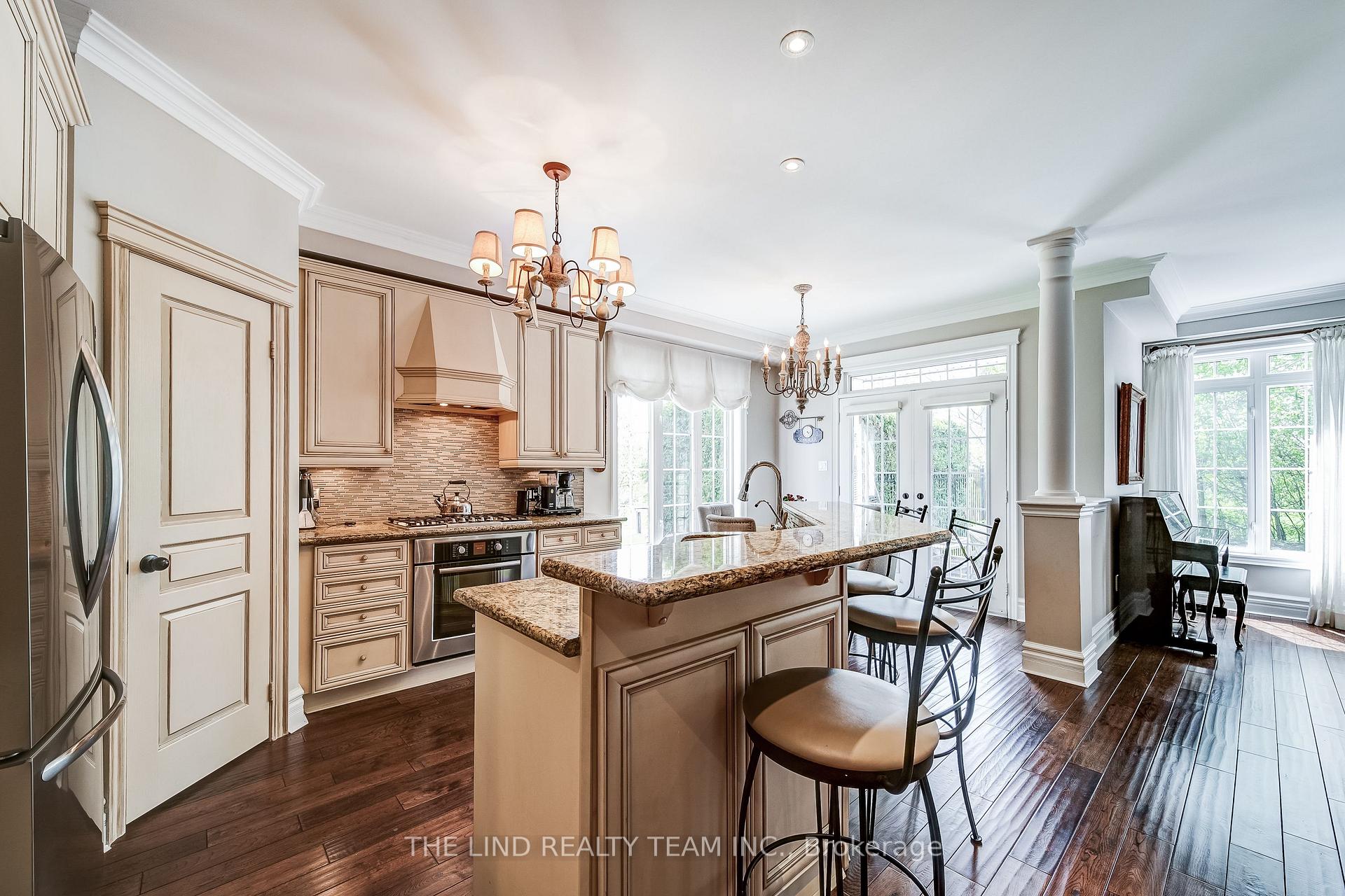 Photo 27 of Unit 22, 88 Stonecliffe Crescent, Aurora, Aurora Estates — HOMEH