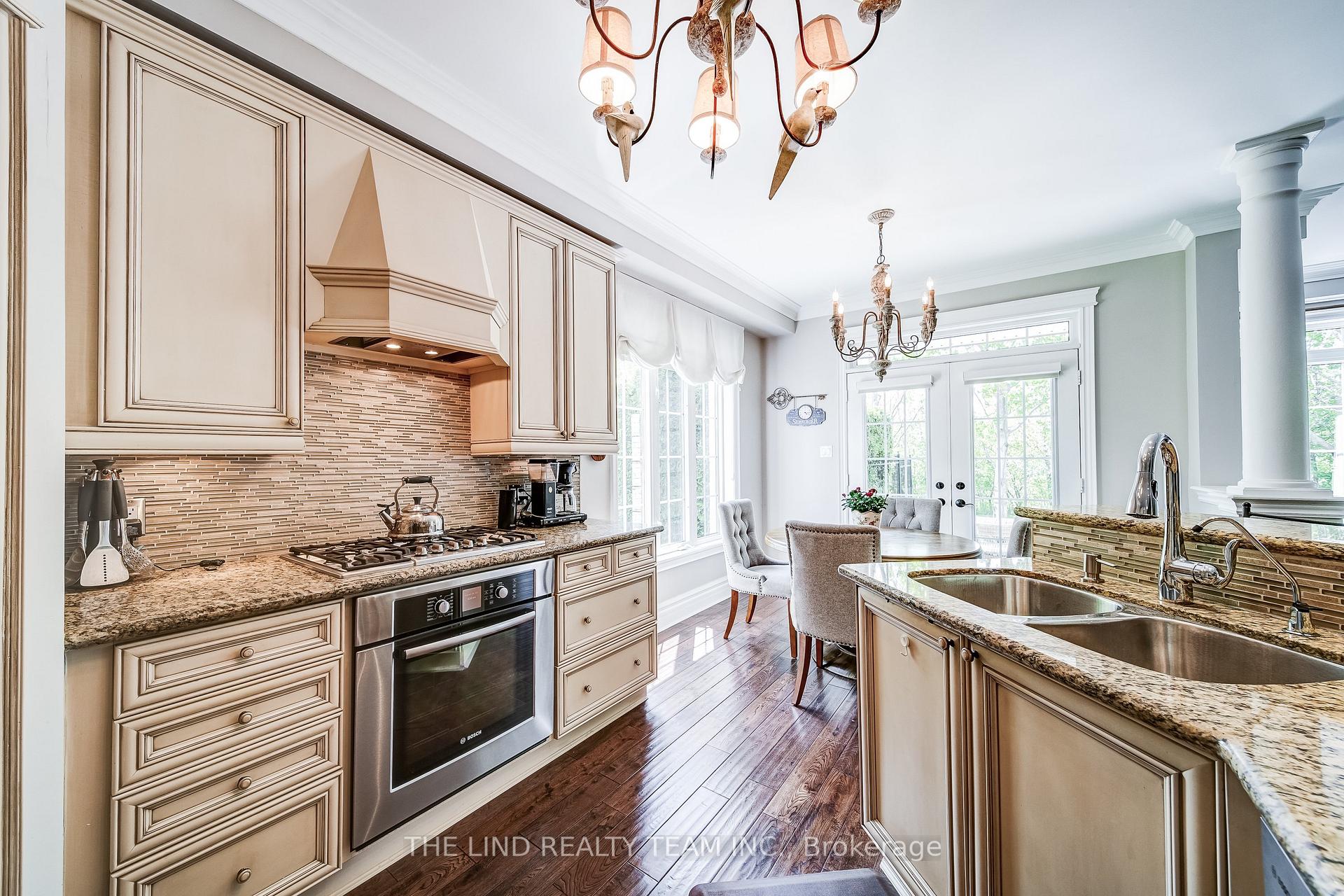 Photo 28 of Unit 22, 88 Stonecliffe Crescent, Aurora, Aurora Estates — HOMEH