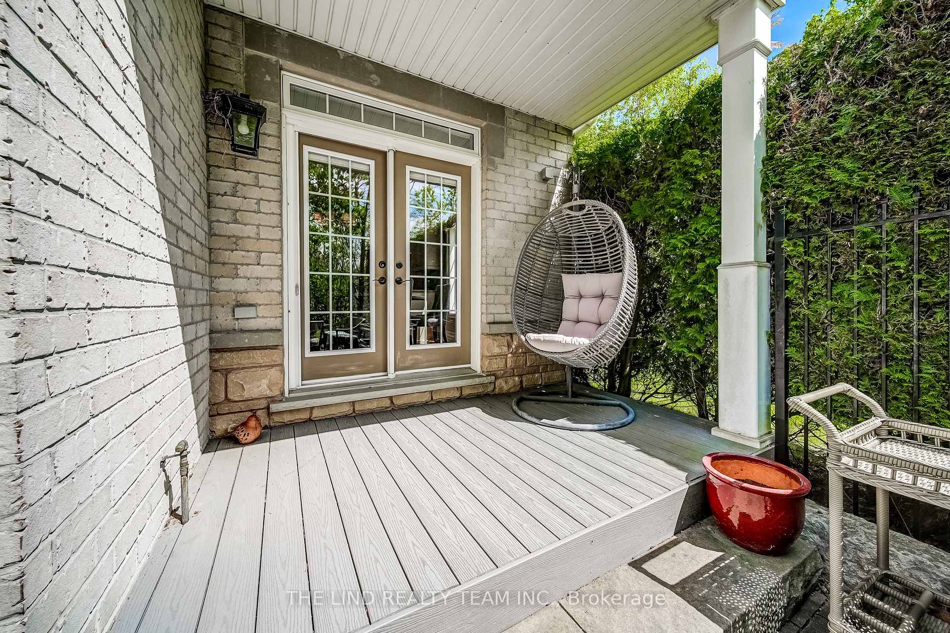 Photo 74 of Unit 22, 88 Stonecliffe Crescent, Aurora, Aurora Estates — HOMEH