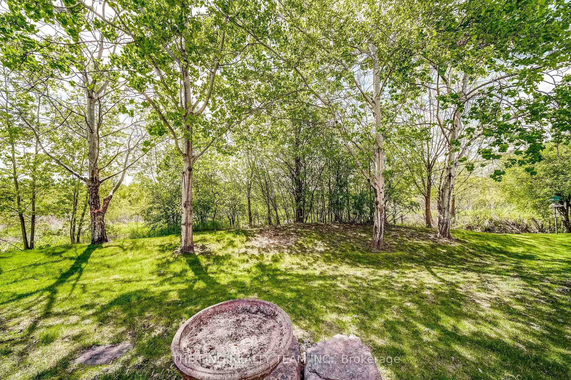 Photo 76 of Unit 22, 88 Stonecliffe Crescent, Aurora, Aurora Estates — HOMEH