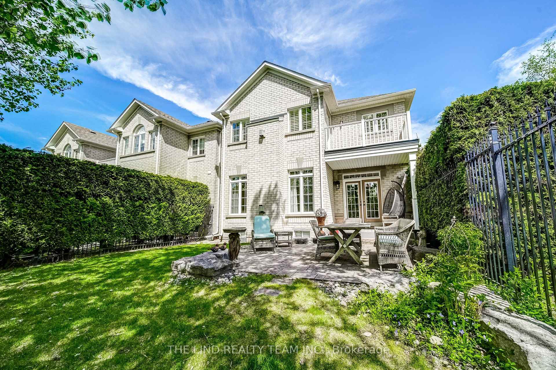 Photo 79 of Unit 22, 88 Stonecliffe Crescent, Aurora, Aurora Estates — HOMEH