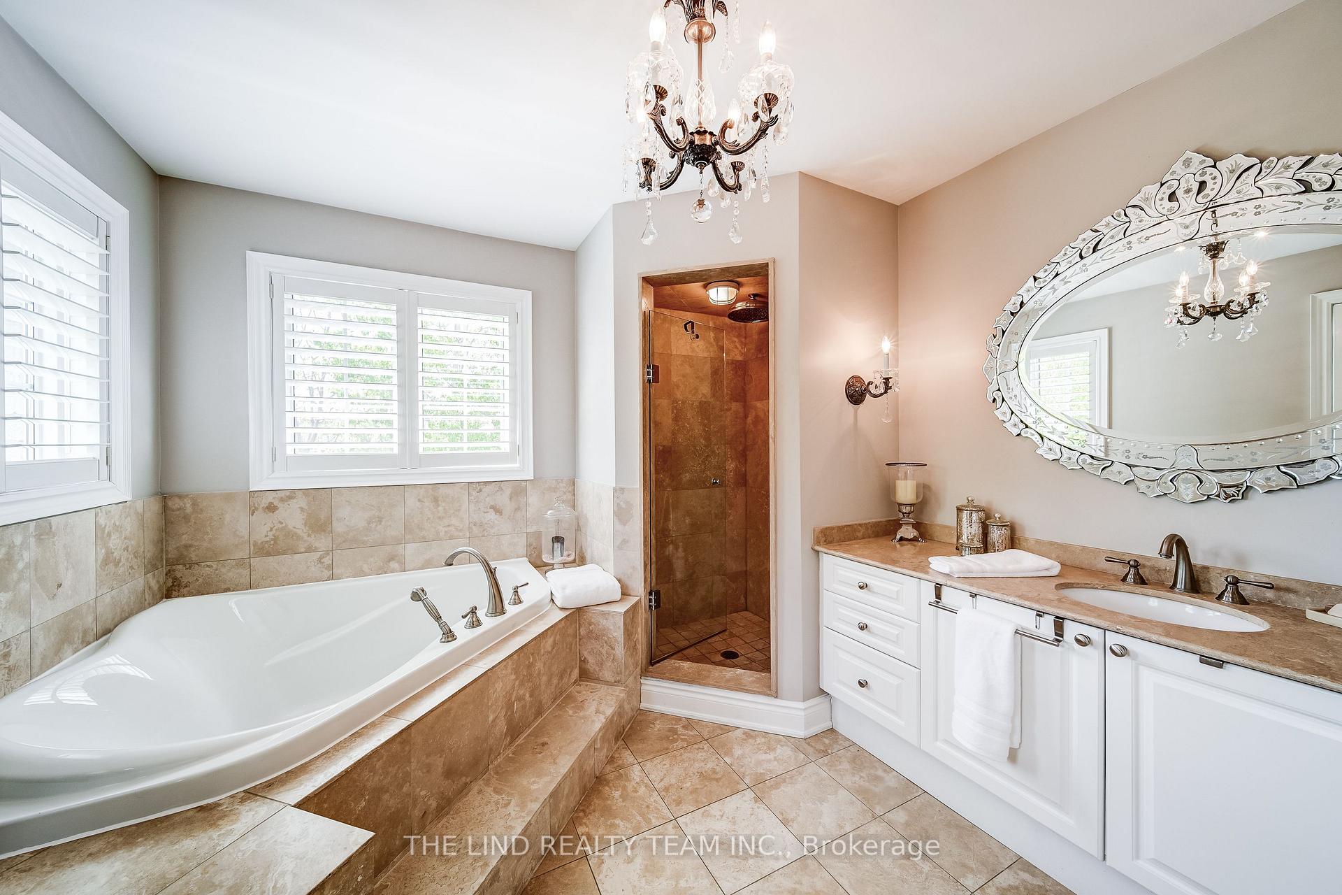 Photo 20 of Unit 22, 88 Stonecliffe Crescent, Aurora, Aurora Estates — HOMEH