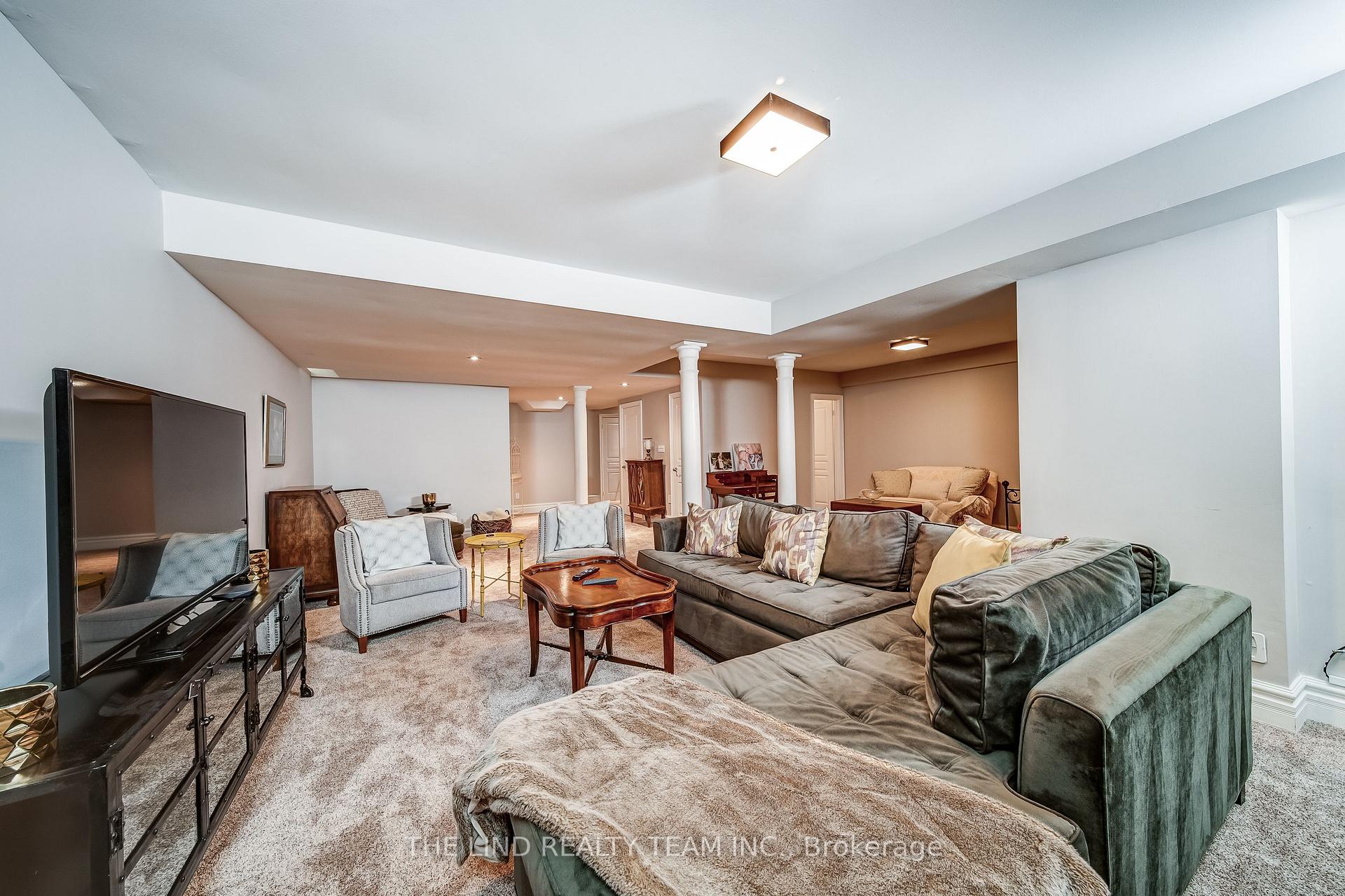 Photo 51 of Unit 22, 88 Stonecliffe Crescent, Aurora, Aurora Estates — HOMEH