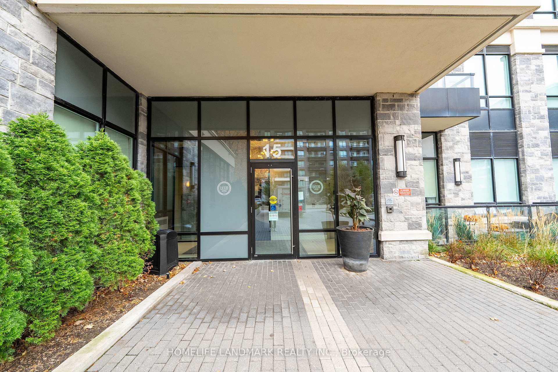 Photo 2 of Unit 1909, 15 Water Walk Drive, Markham, Unionville — HOMEH