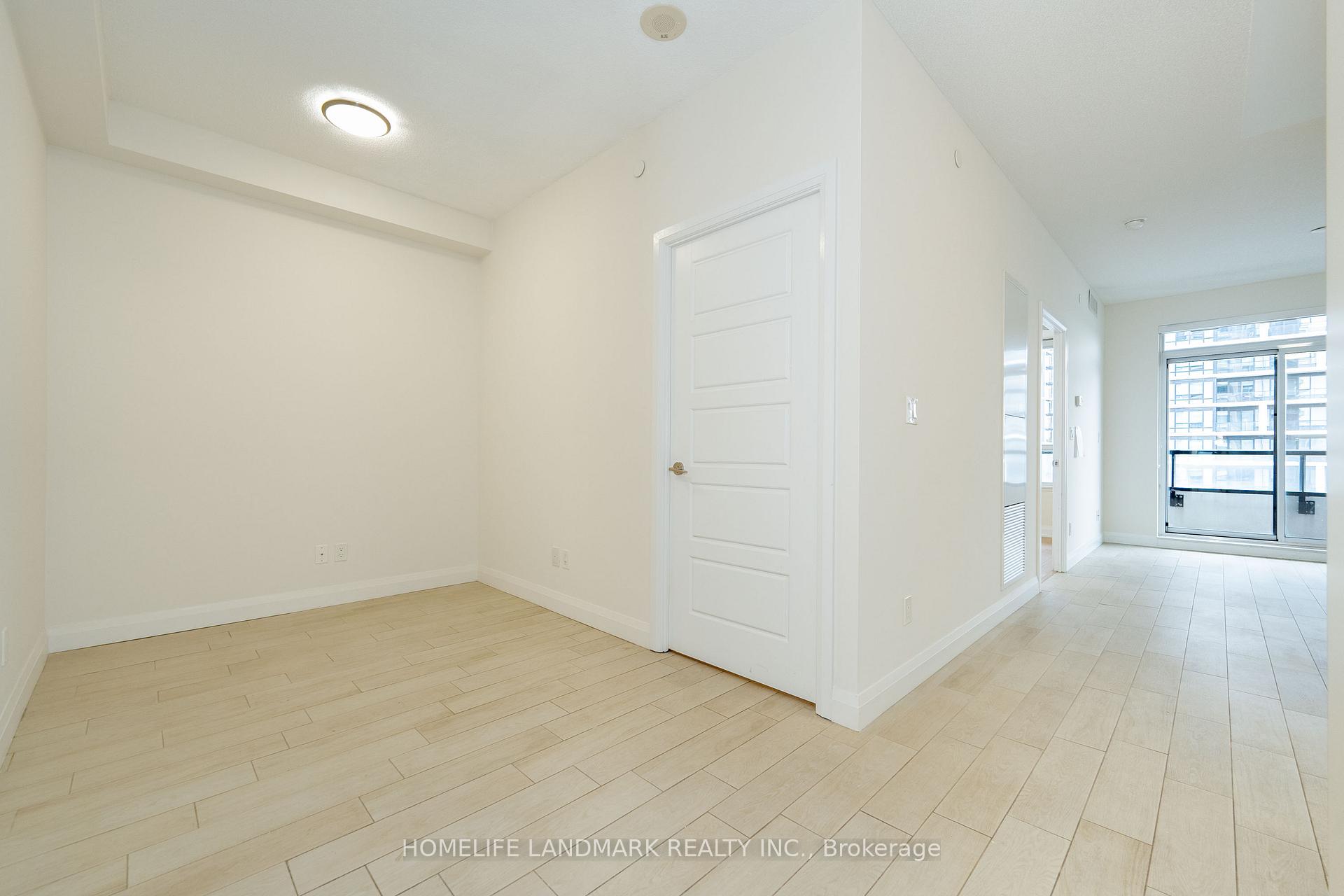 Photo 6 of Unit 1909, 15 Water Walk Drive, Markham, Unionville — HOMEH