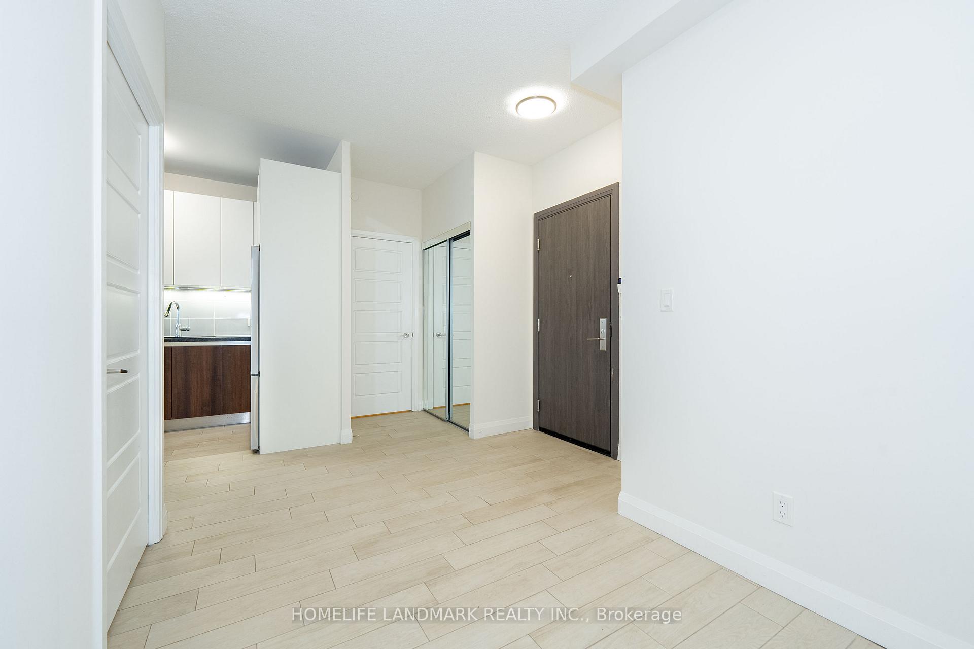 Photo 8 of Unit 1909, 15 Water Walk Drive, Markham, Unionville — HOMEH