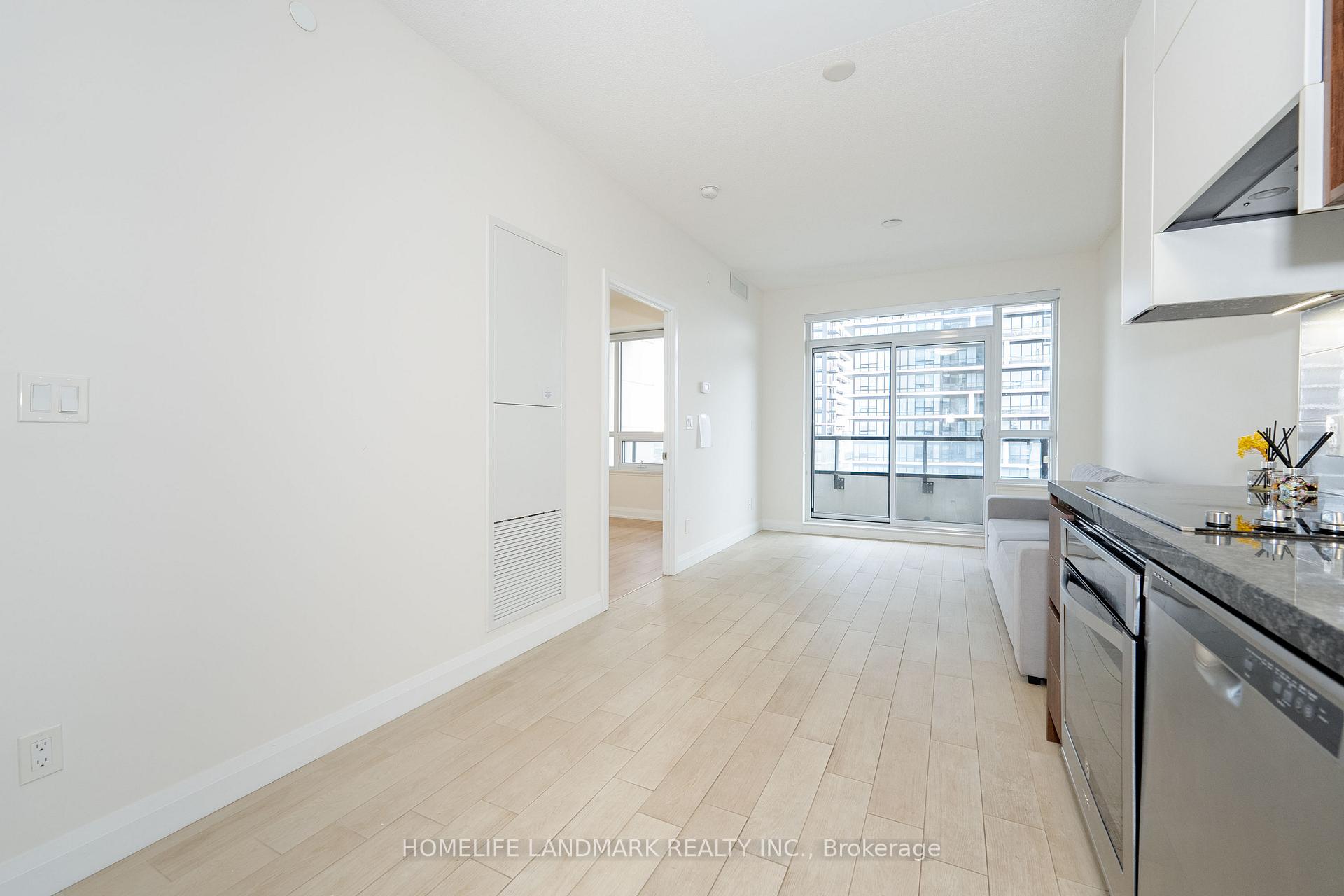 Photo 11 of Unit 1909, 15 Water Walk Drive, Markham, Unionville — HOMEH