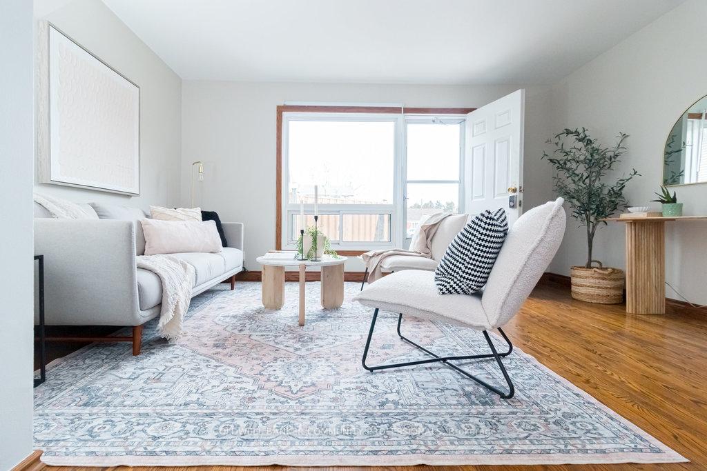 Photo 2 of Unit 12, 11 Colmar Place, Hamilton, Dundas — HOMEH