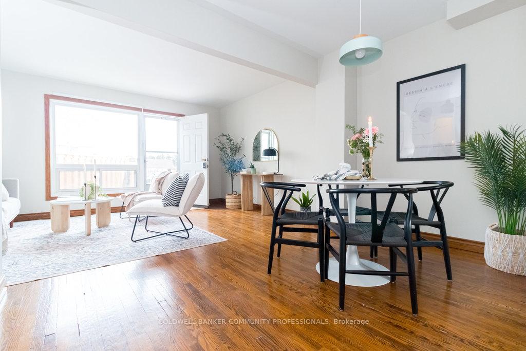Photo 4 of Unit 12, 11 Colmar Place, Hamilton, Dundas — HOMEH