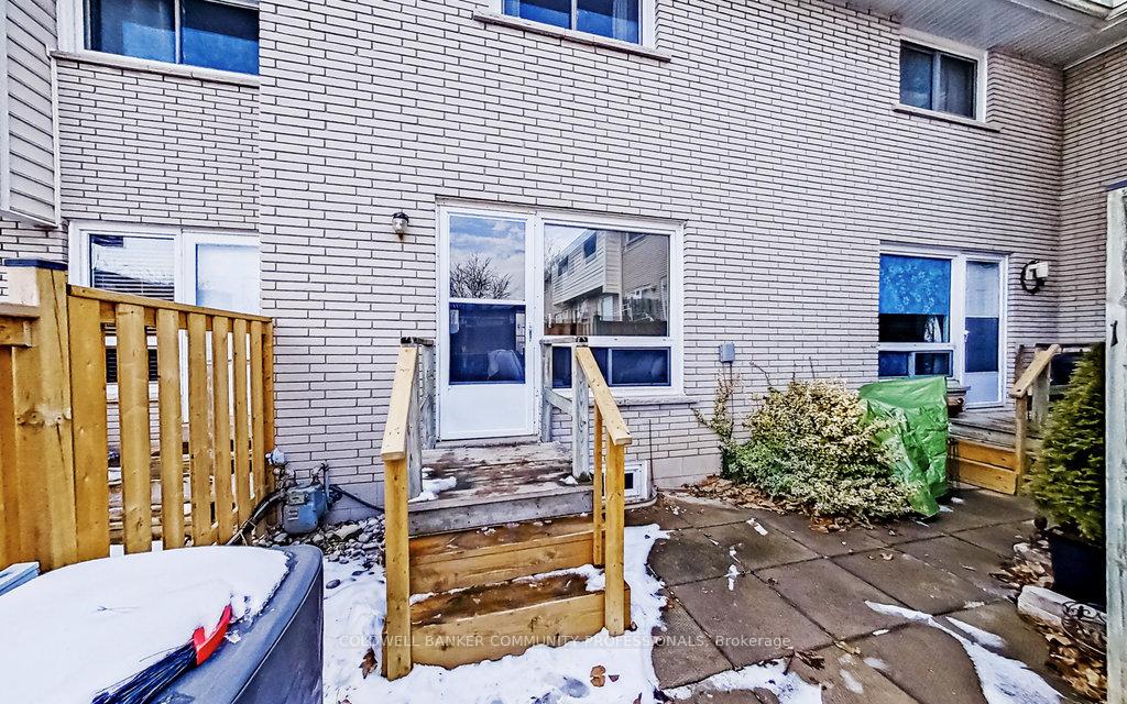 Photo 26 of Unit 12, 11 Colmar Place, Hamilton, Dundas — HOMEH