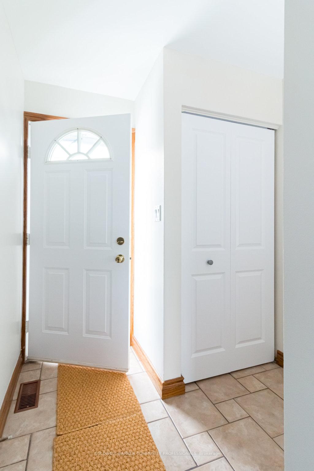 Photo 27 of Unit 12, 11 Colmar Place, Hamilton, Dundas — HOMEH