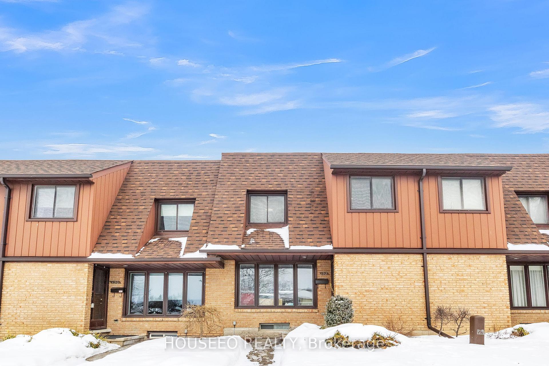 Photo 4 of 132 Kingswood Drive, Kitchener — HOMEH
