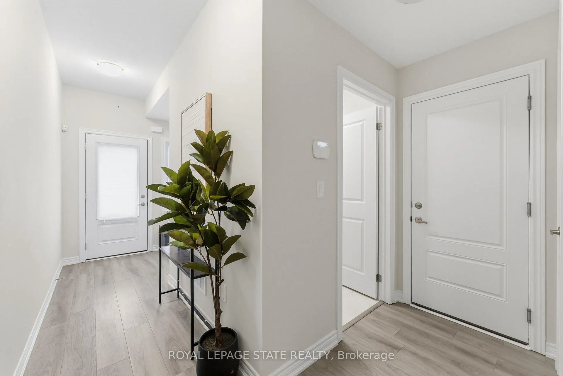 Photo 5 of Unit 38, 40 Zinfandel Drive, Hamilton, Fruitland — HOMEH