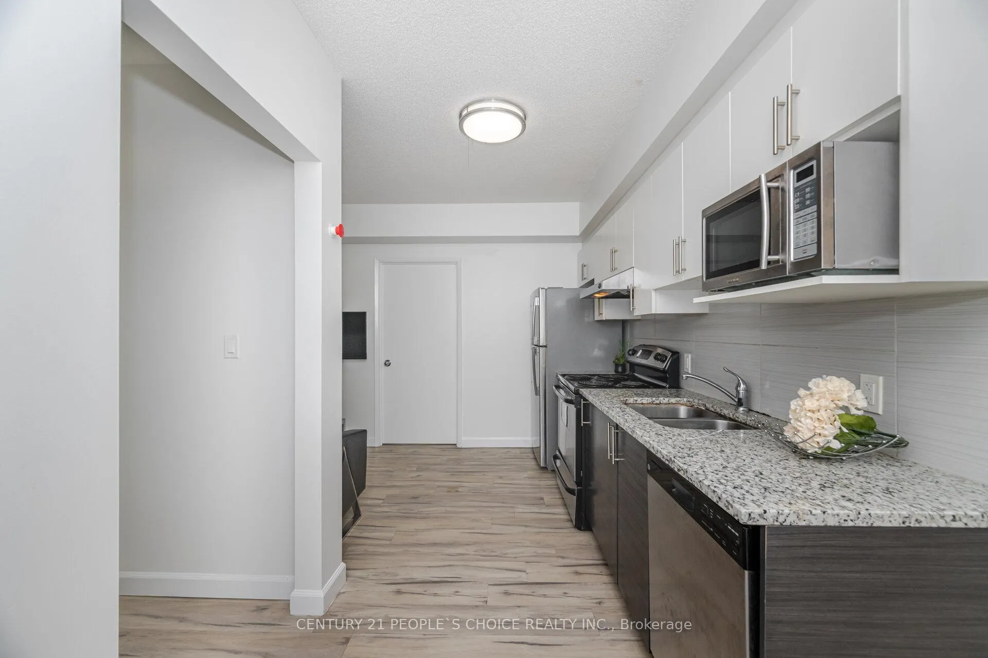 Photo 9 of Unit 1316, 258 A Sunview Street, Waterloo, Beechwood/University — HOMEH
