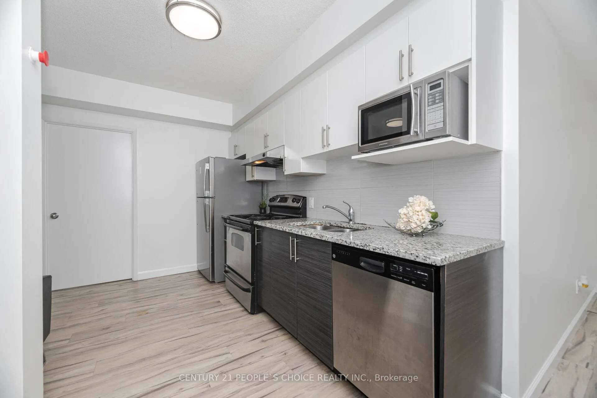Photo 12 of Unit 1316, 258 A Sunview Street, Waterloo, Beechwood/University — HOMEH