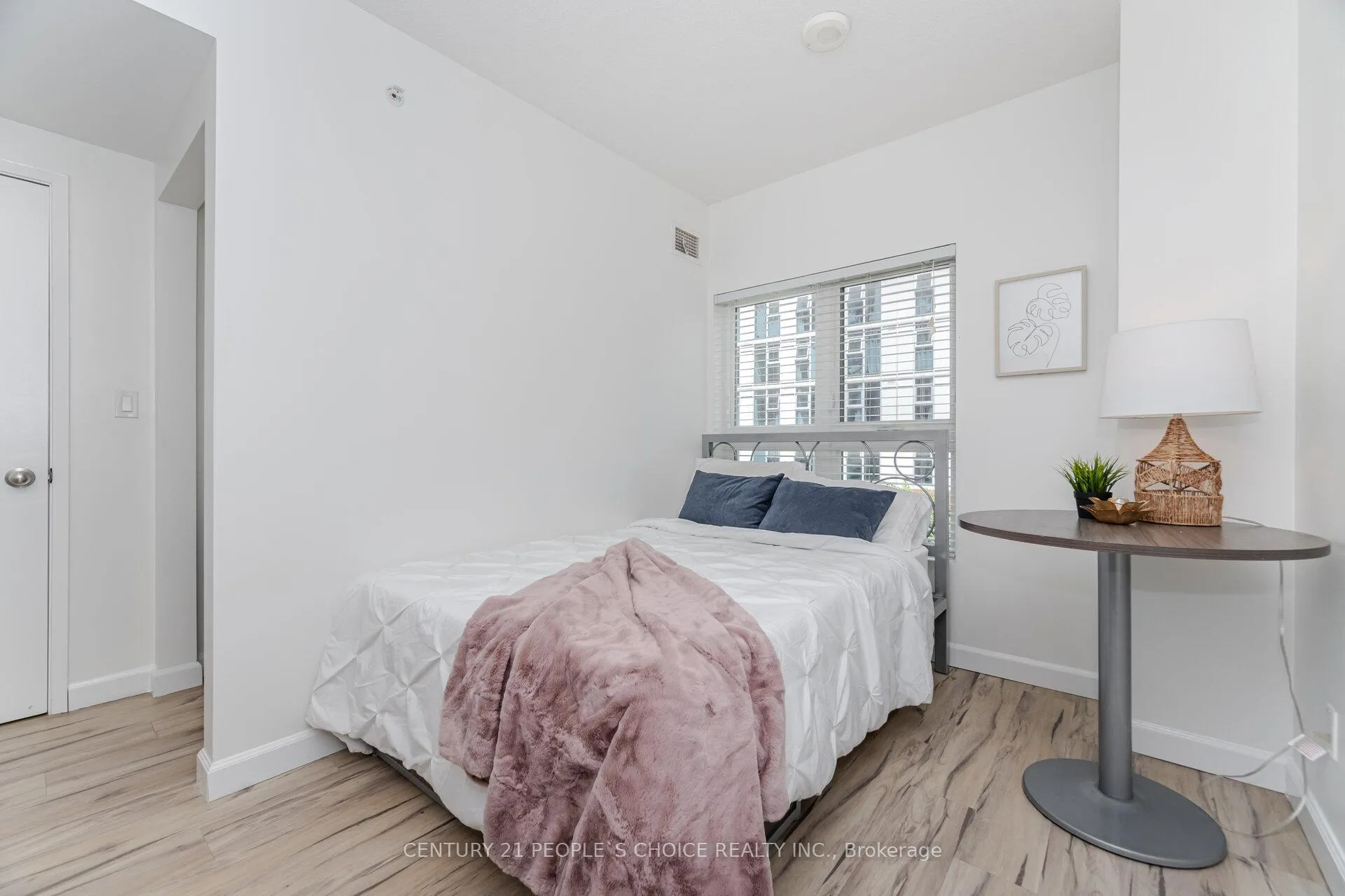 Photo 18 of Unit 1316, 258 A Sunview Street, Waterloo, Beechwood/University — HOMEH