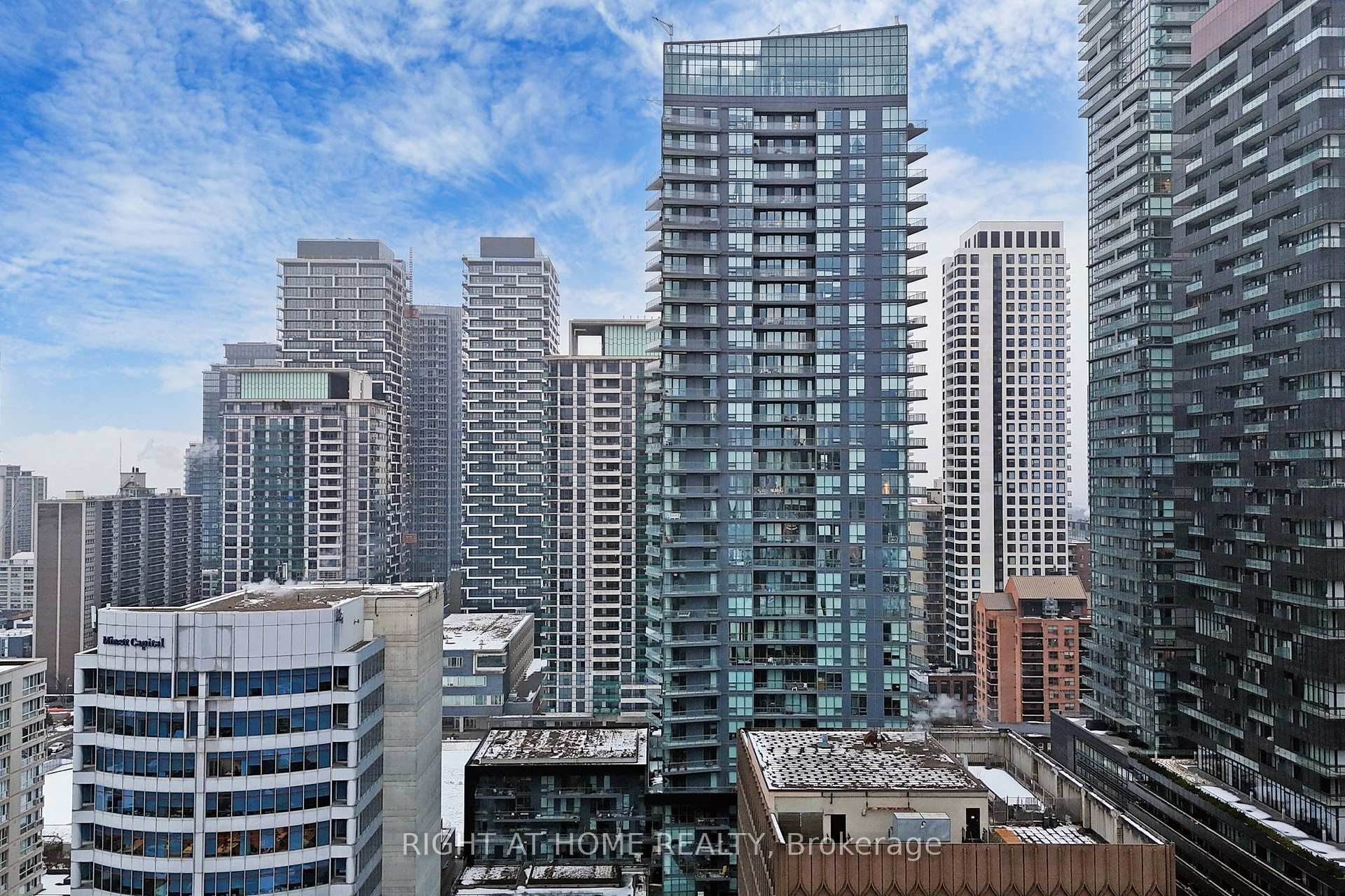 Photo 24 of Unit 1506, 30 Roehampton Avenue, Toronto, Mount Pleasant East — HOMEH