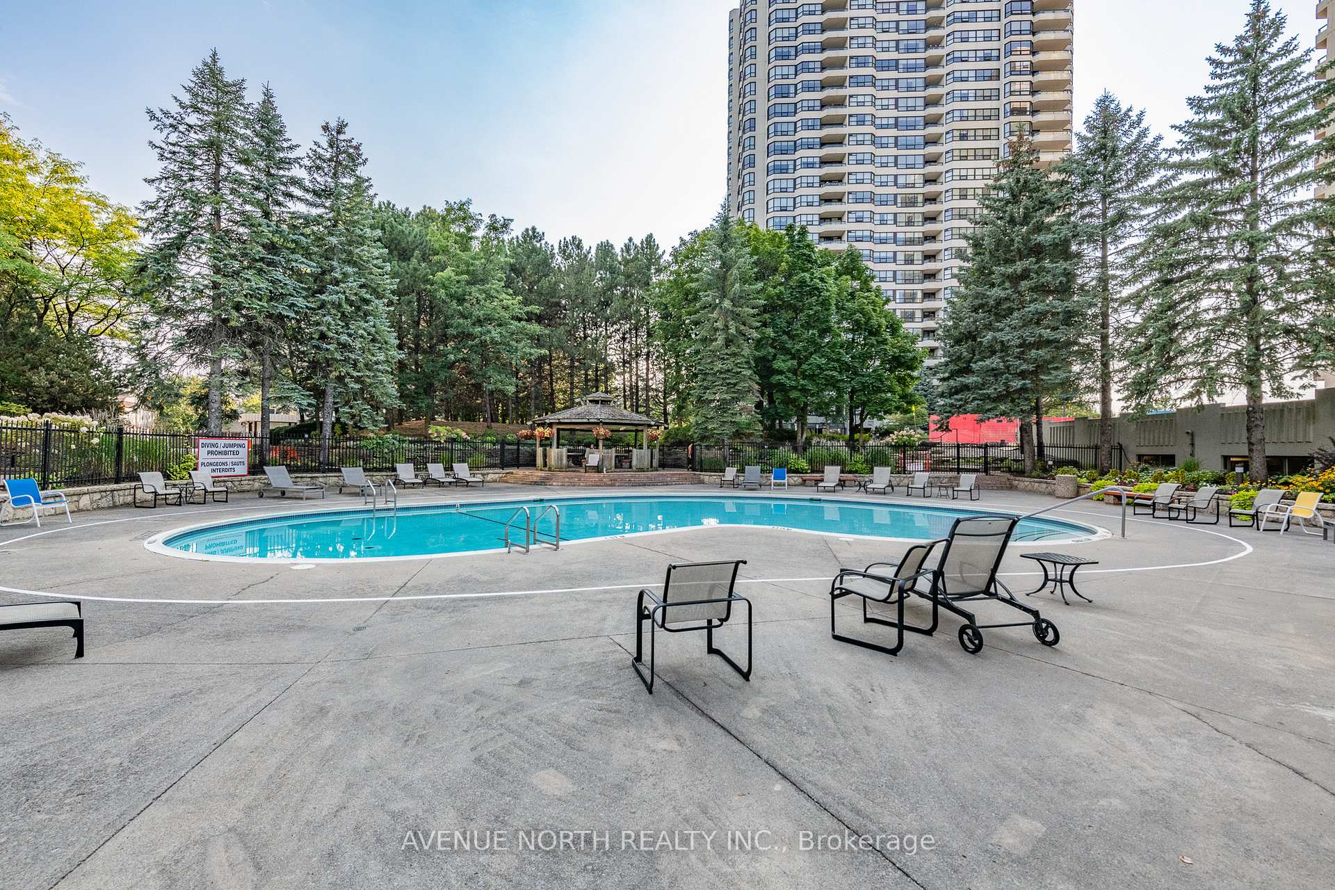 Photo 32 of Unit 2403, 1510 Riverside Drive, Ottawa, Riverview Park — HOMEH