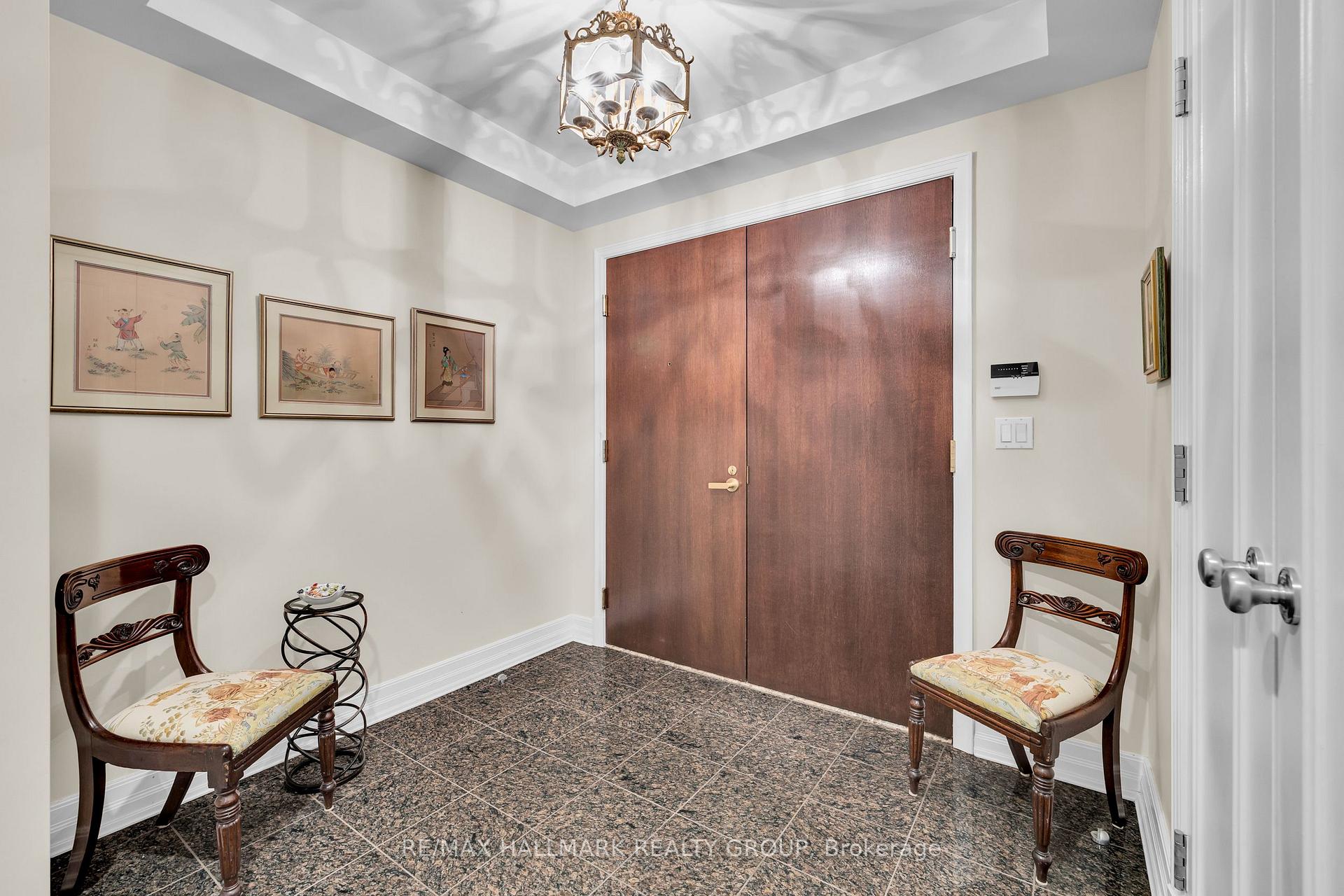 Photo 5 of Unit 304, 3580 Rivergate Way, Ottawa, Quinterra — HOMEH