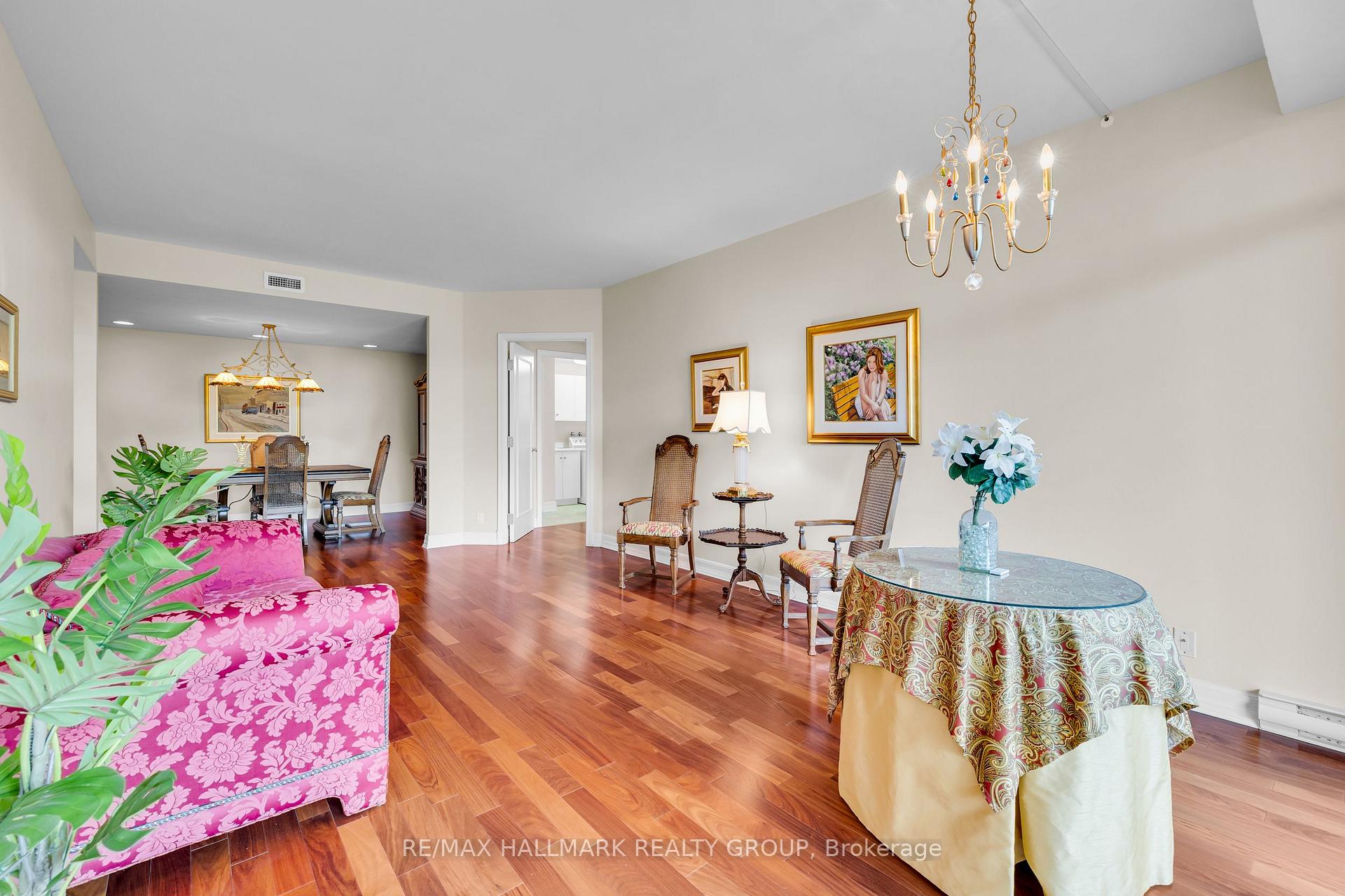 Photo 11 of Unit 304, 3580 Rivergate Way, Ottawa, Quinterra — HOMEH