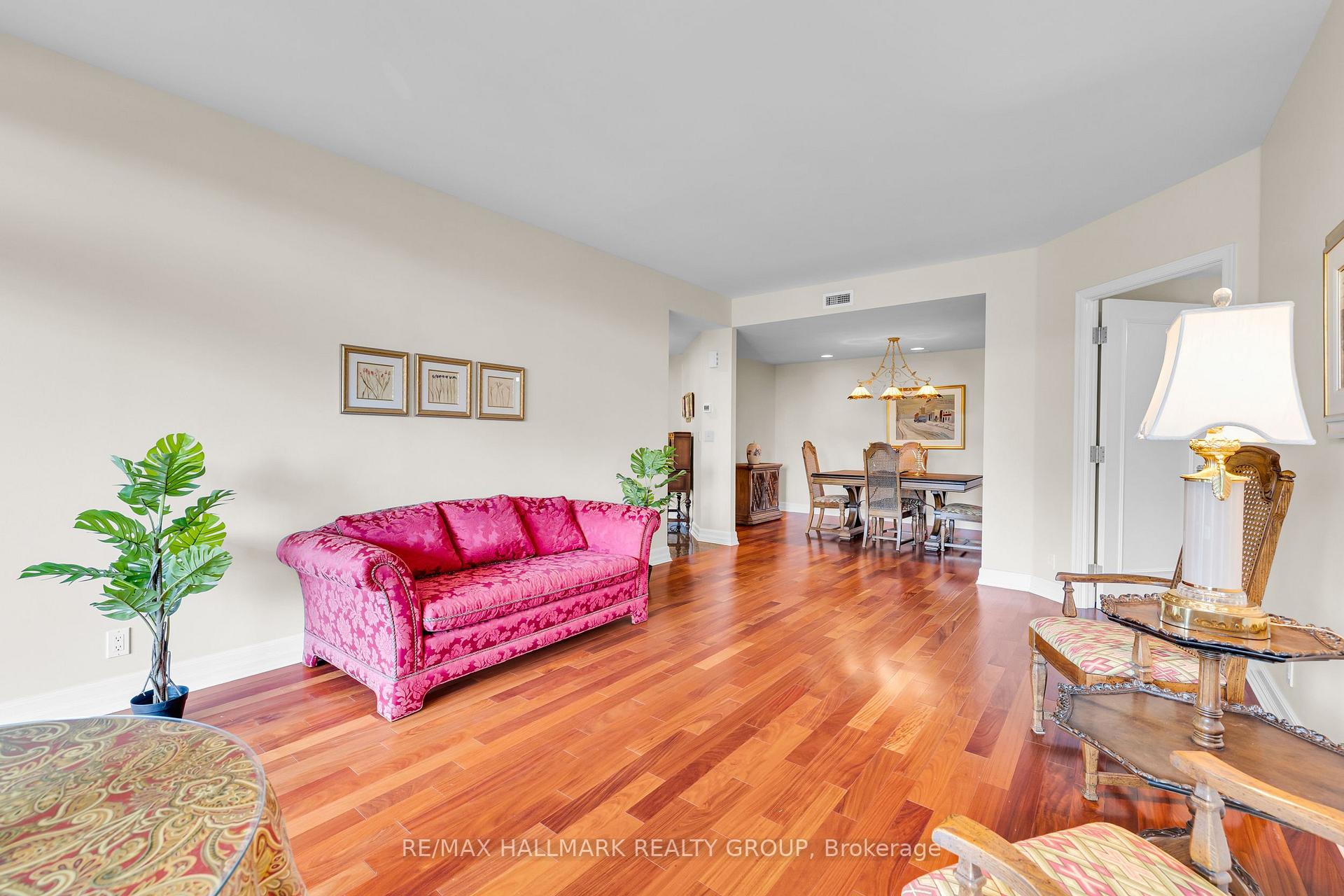 Photo 12 of Unit 304, 3580 Rivergate Way, Ottawa, Quinterra — HOMEH