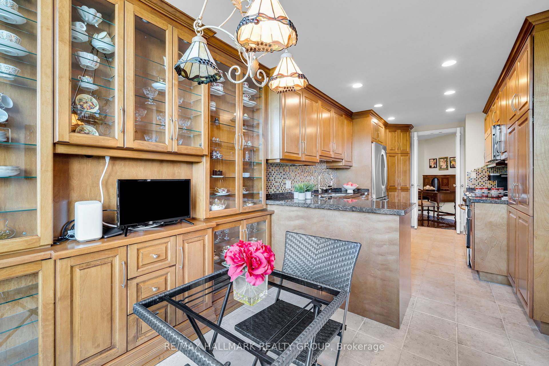 Photo 27 of Unit 304, 3580 Rivergate Way, Ottawa, Quinterra — HOMEH