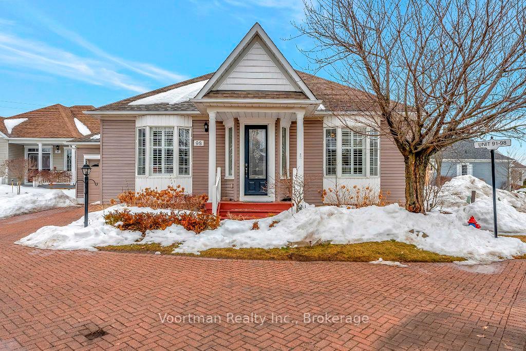 Photo 1 of Unit 20, 98 Silverbirch Boulevard, Hamilton, Rural Glanbrook — HOMEH