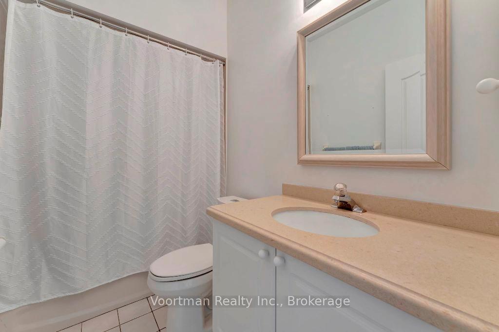 Photo 14 of Unit 20, 98 Silverbirch Boulevard, Hamilton, Rural Glanbrook — HOMEH