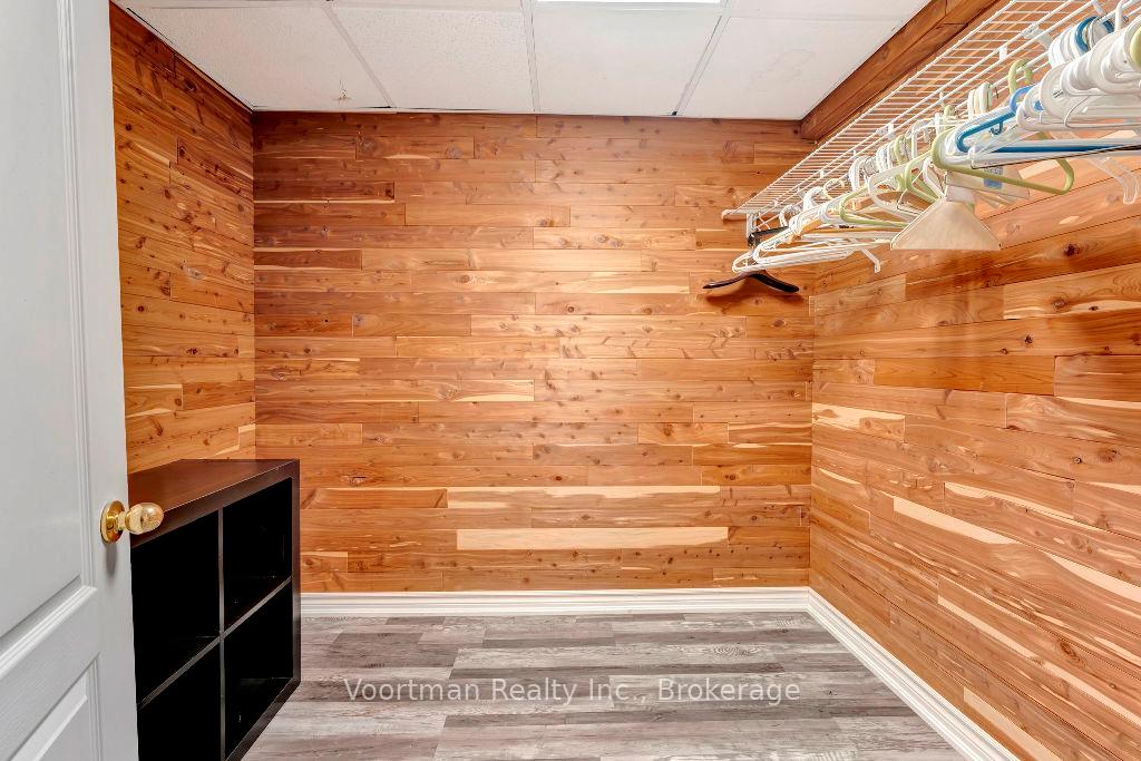 Photo 19 of Unit 20, 98 Silverbirch Boulevard, Hamilton, Rural Glanbrook — HOMEH