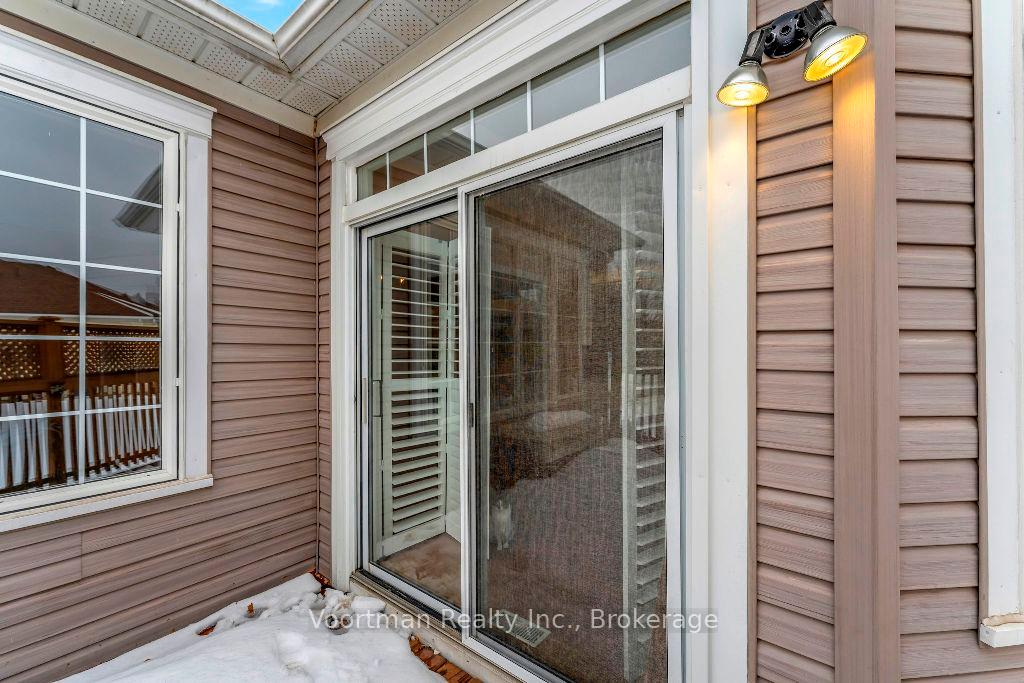 Photo 21 of Unit 20, 98 Silverbirch Boulevard, Hamilton, Rural Glanbrook — HOMEH