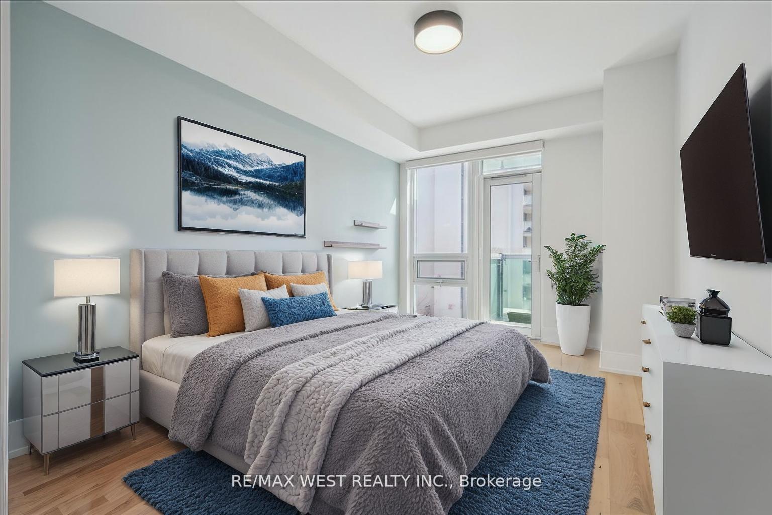 Photo 9 of Unit 314, 70 Roehampton Avenue, Toronto, Mount Pleasant West — HOMEH
