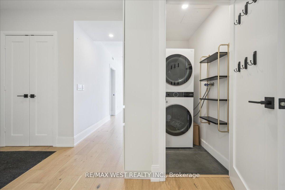 Photo 11 of Unit 314, 70 Roehampton Avenue, Toronto, Mount Pleasant West — HOMEH