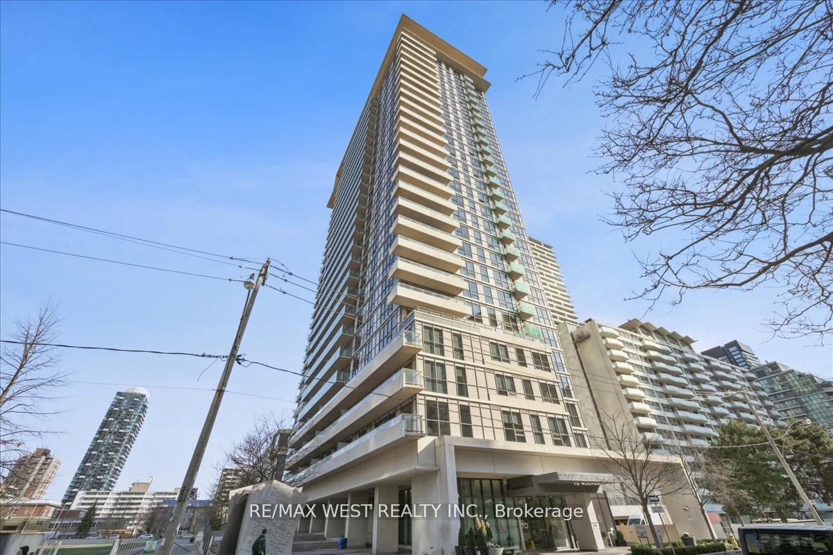 Photo 15 of Unit 314, 70 Roehampton Avenue, Toronto, Mount Pleasant West — HOMEH