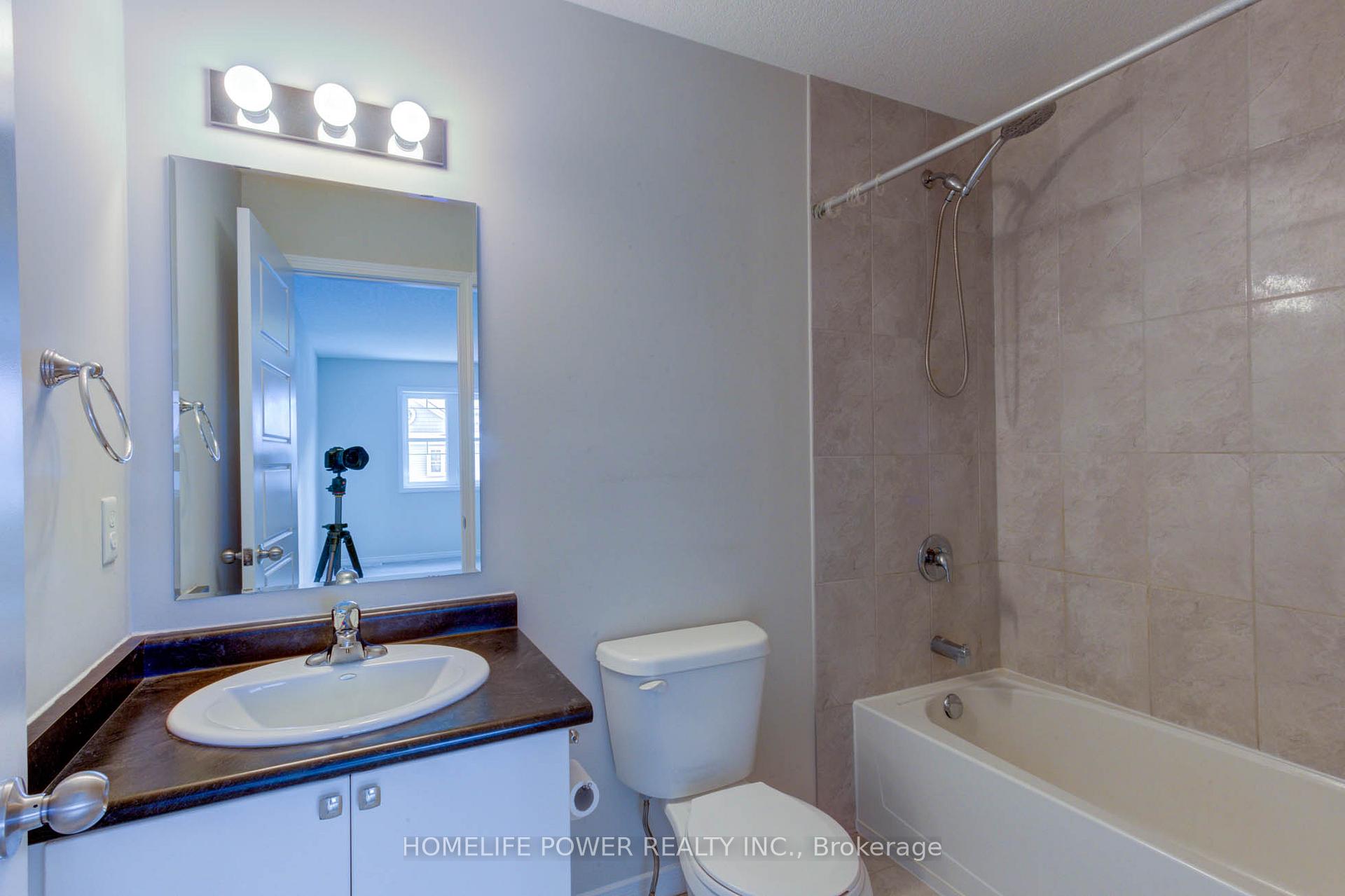 Photo 17 of Unit 51, 1989 Ottawa Street S, Kitchener — HOMEH