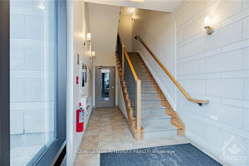 Photo 3 of Unit 103, 160 Guelph Private, Ottawa, Kanata - Kanata Lakes/Heritage Hills — HOMEH