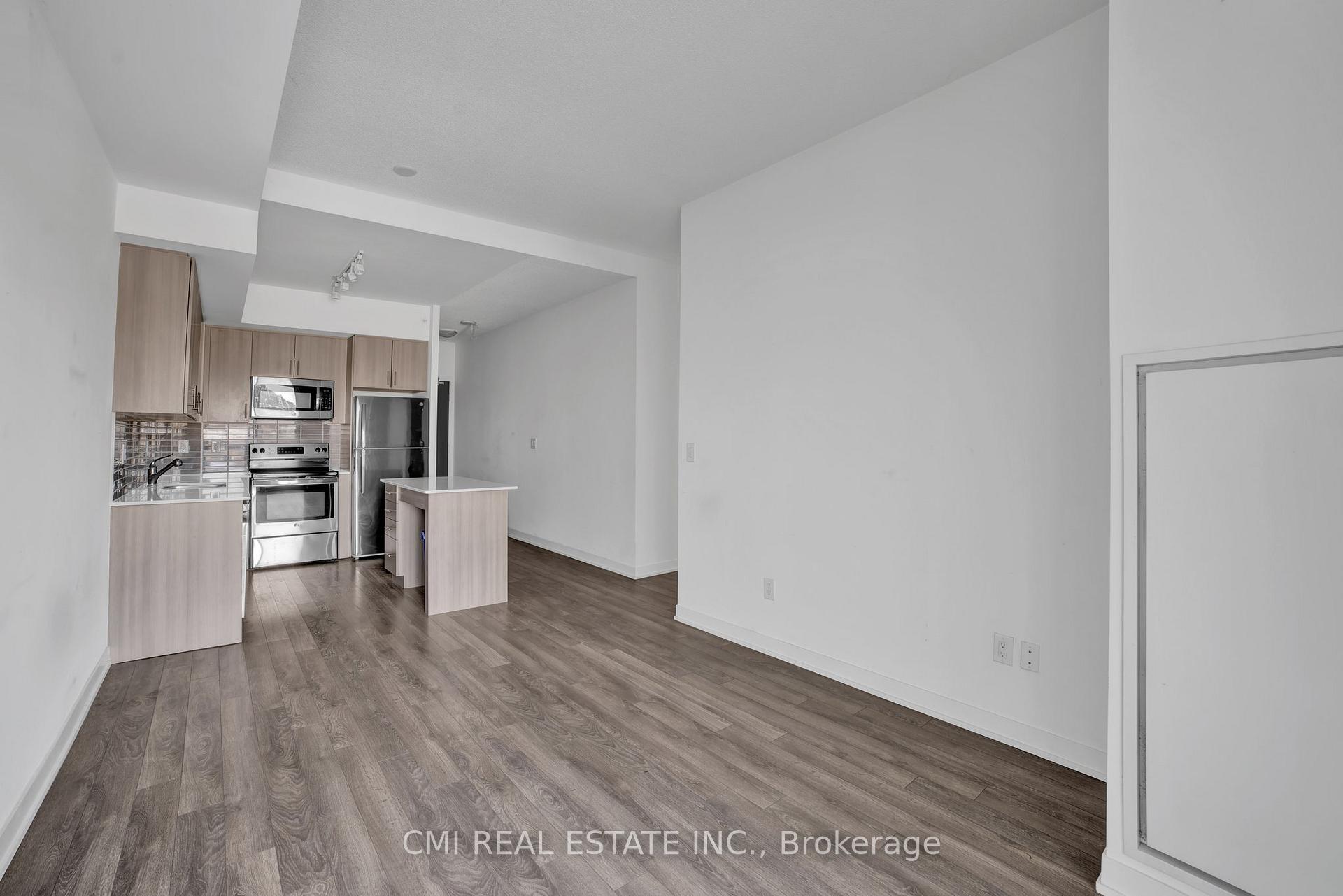 Photo 7 of Unit 508, 550 North Service Road, Grimsby, Grimsby Beach — HOMEH