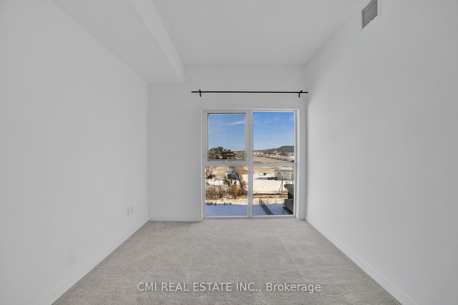 Photo 19 of Unit 508, 550 North Service Road, Grimsby, Grimsby Beach — HOMEH