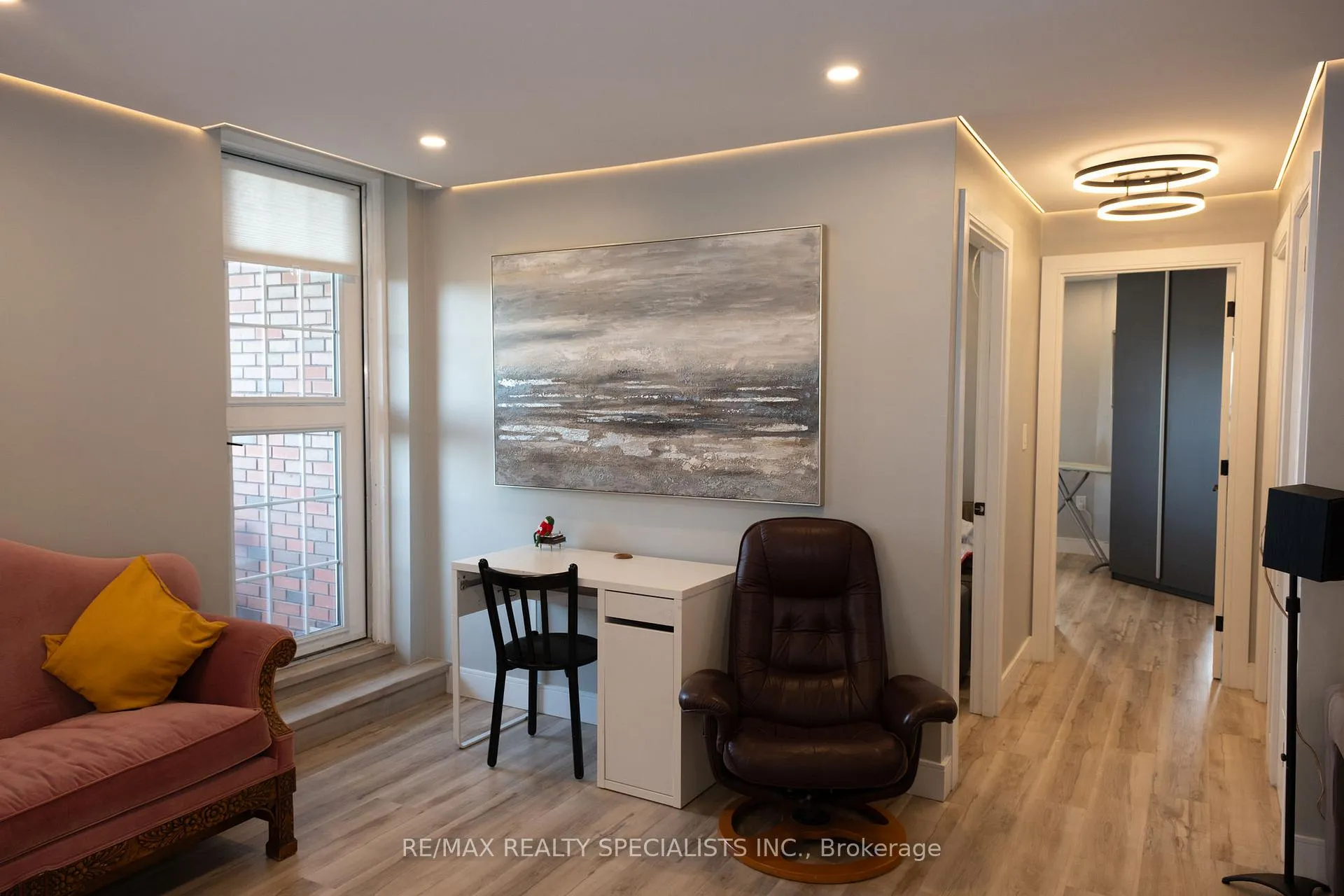 Photo 9 of Unit 802, 222 Jackson Street W, Hamilton, Durand — HOMEH