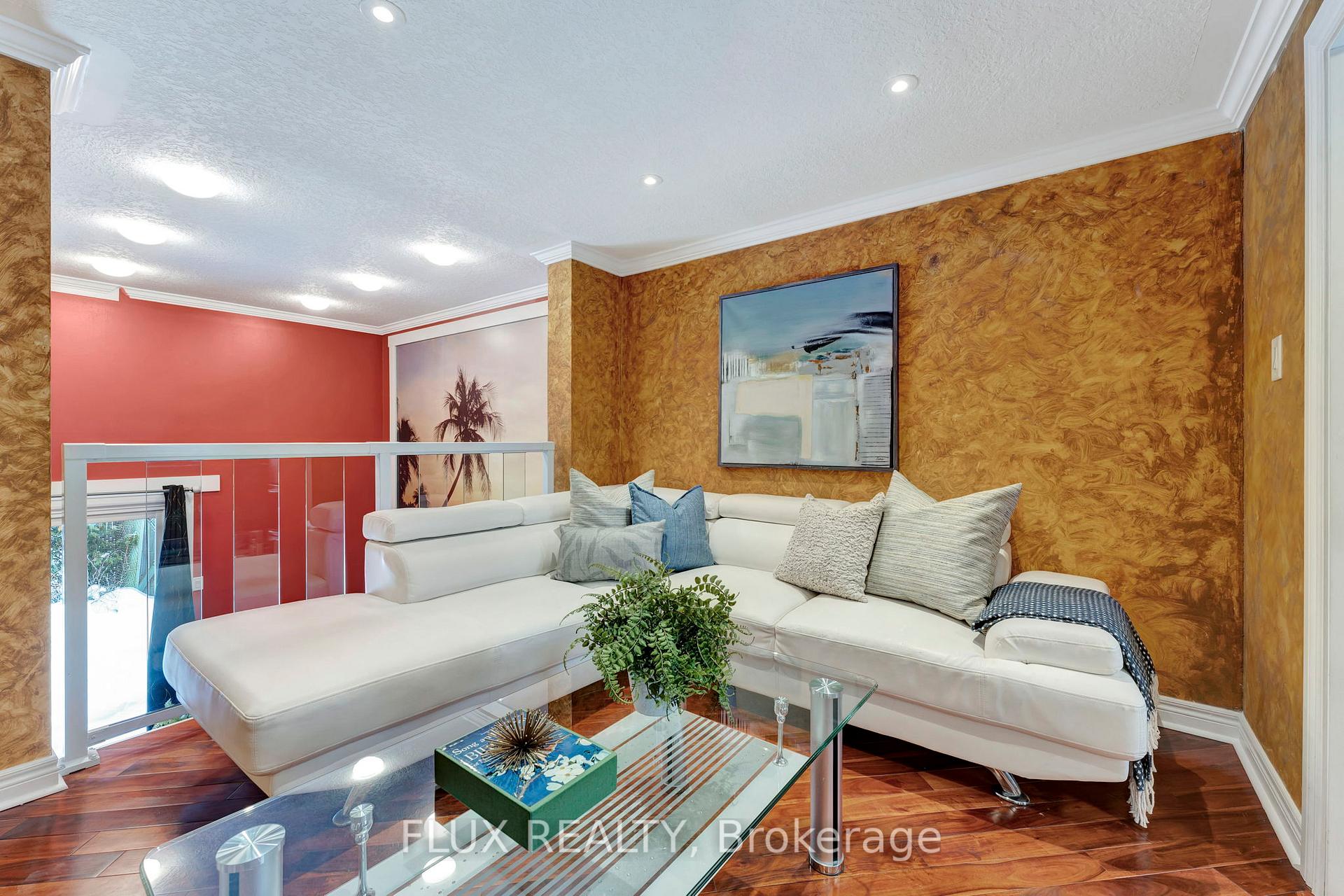 Photo 4 of Unit 91, 51 Paulander Drive, Kitchener — HOMEH