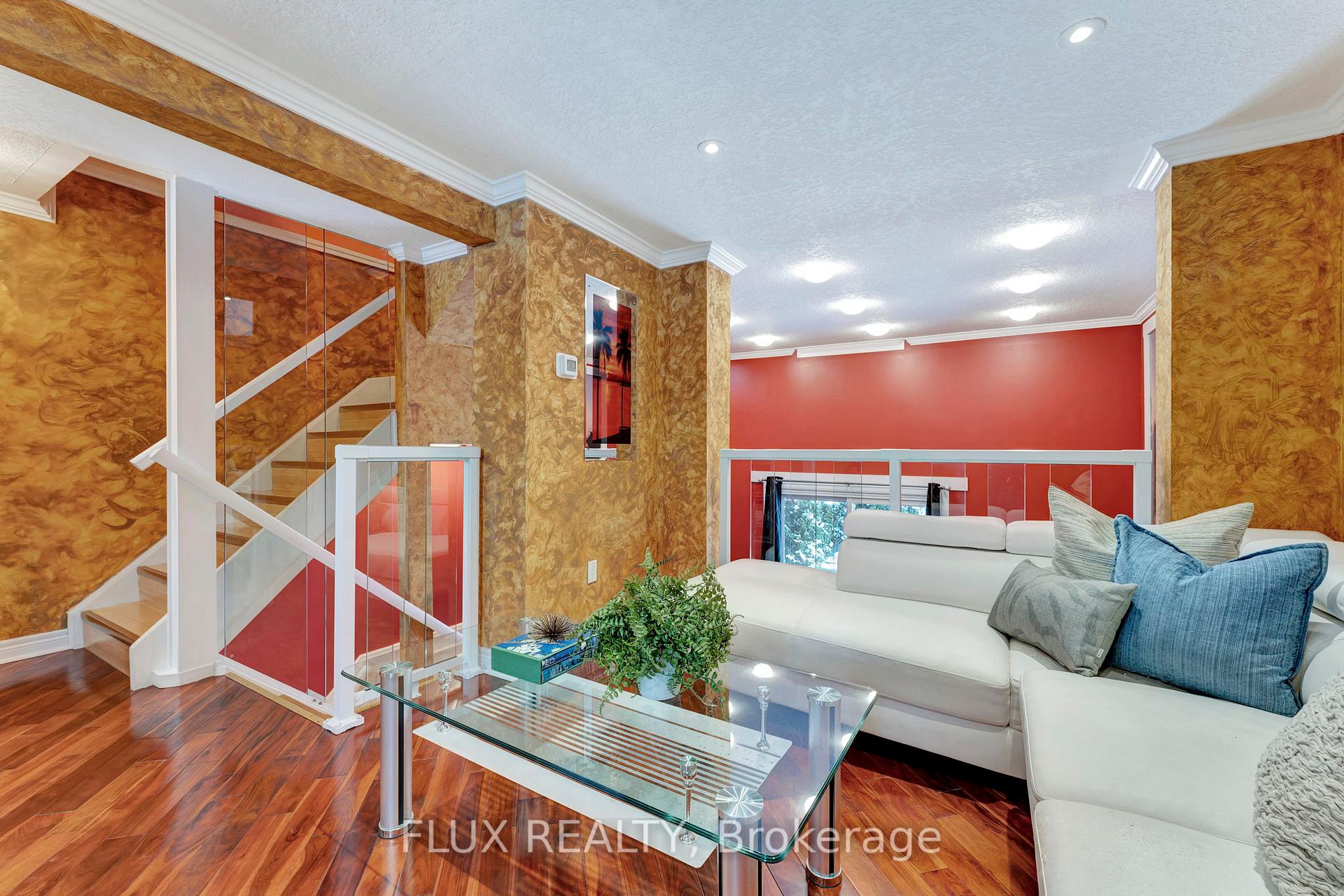 Photo 5 of Unit 91, 51 Paulander Drive, Kitchener — HOMEH