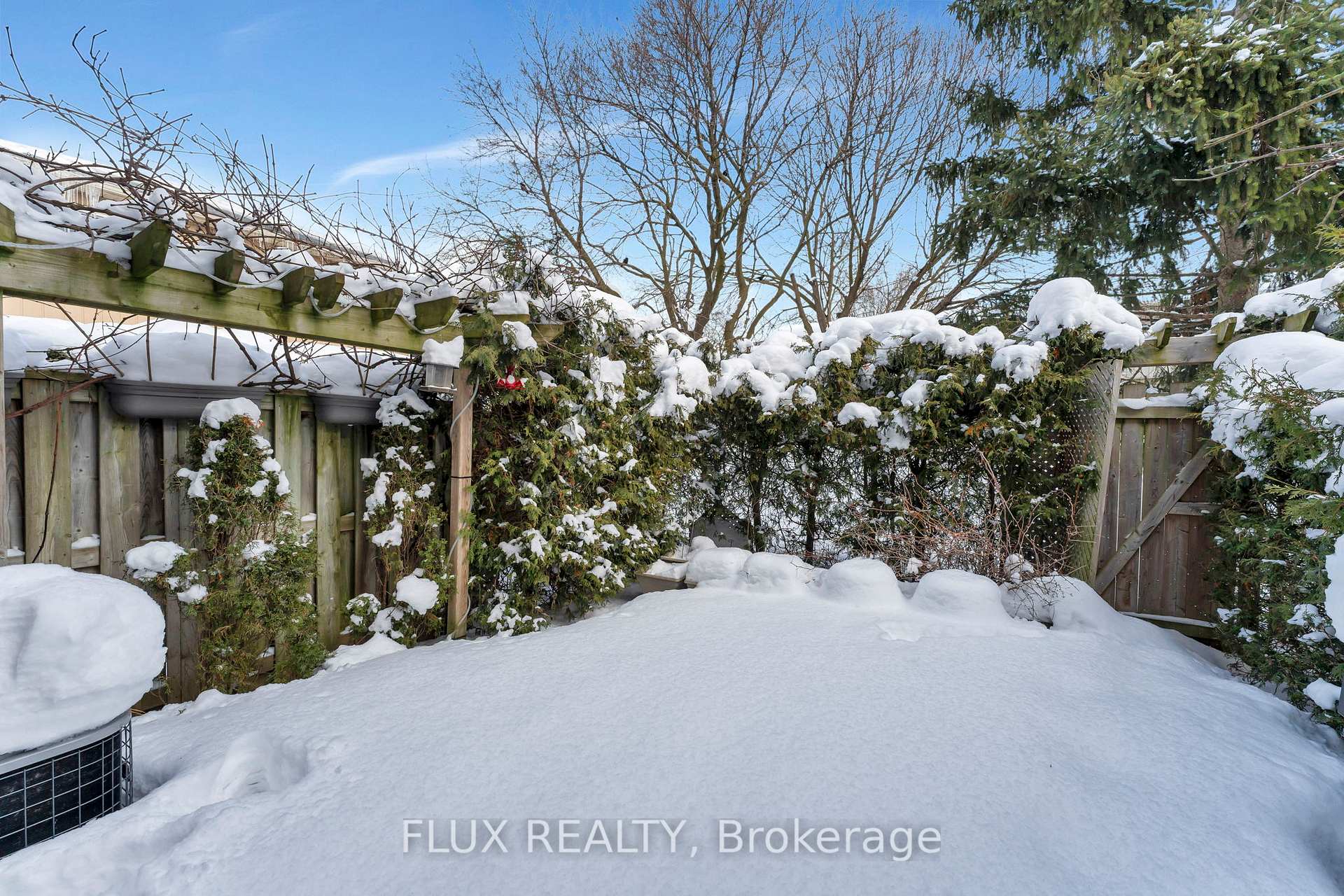 Photo 17 of Unit 91, 51 Paulander Drive, Kitchener — HOMEH