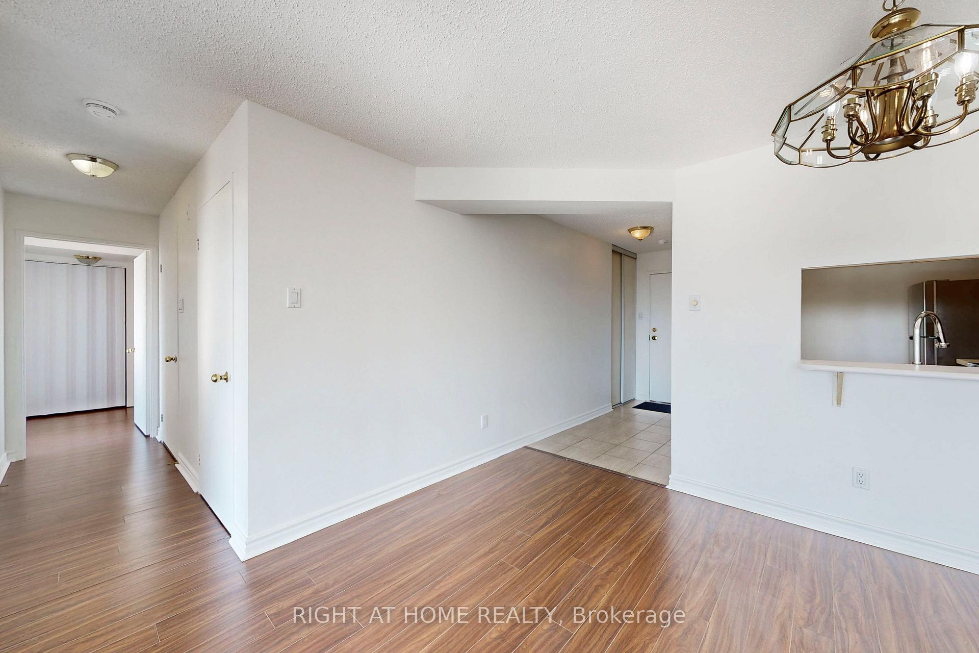 Photo 7 of Unit 1107, 4 Park Vista, Toronto, O'Connor-Parkview — HOMEH