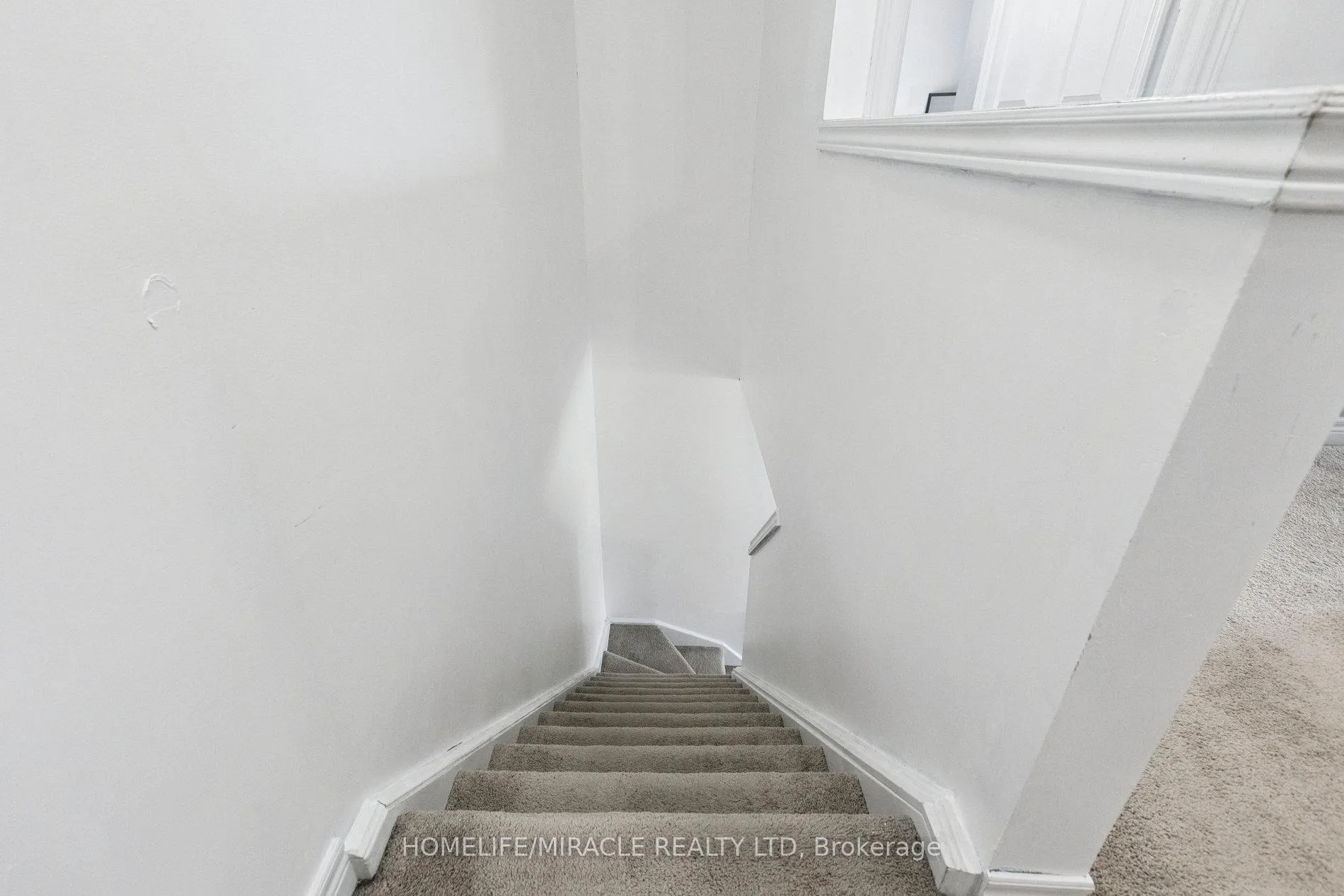 Photo 34 of Unit 15, 39 Kay Crescent, Guelph, Pineridge/Westminster Woods — HOMEH