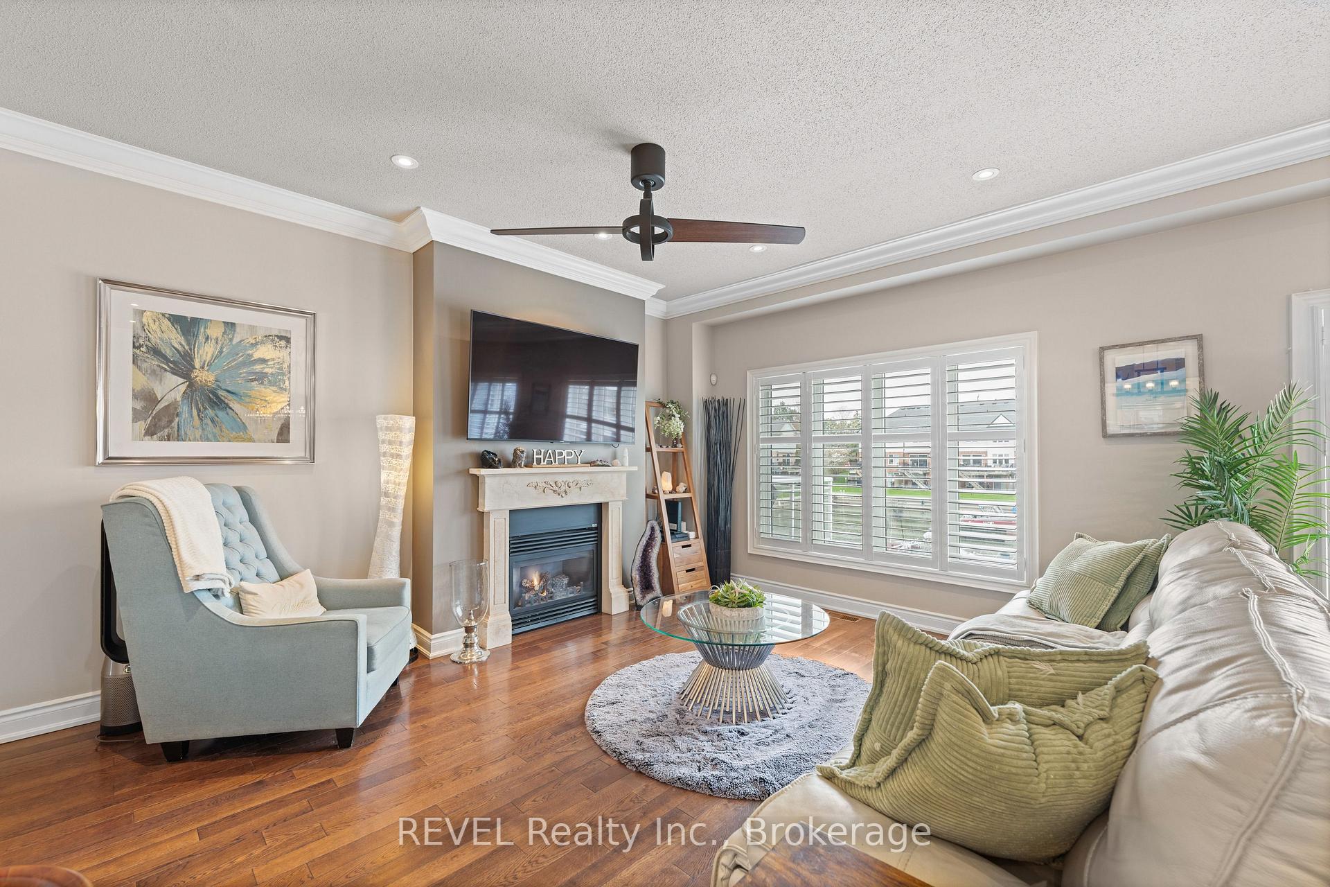 Photo 10 of Unit 20, 31 Sunvale Place, Hamilton, Lakeshore — HOMEH