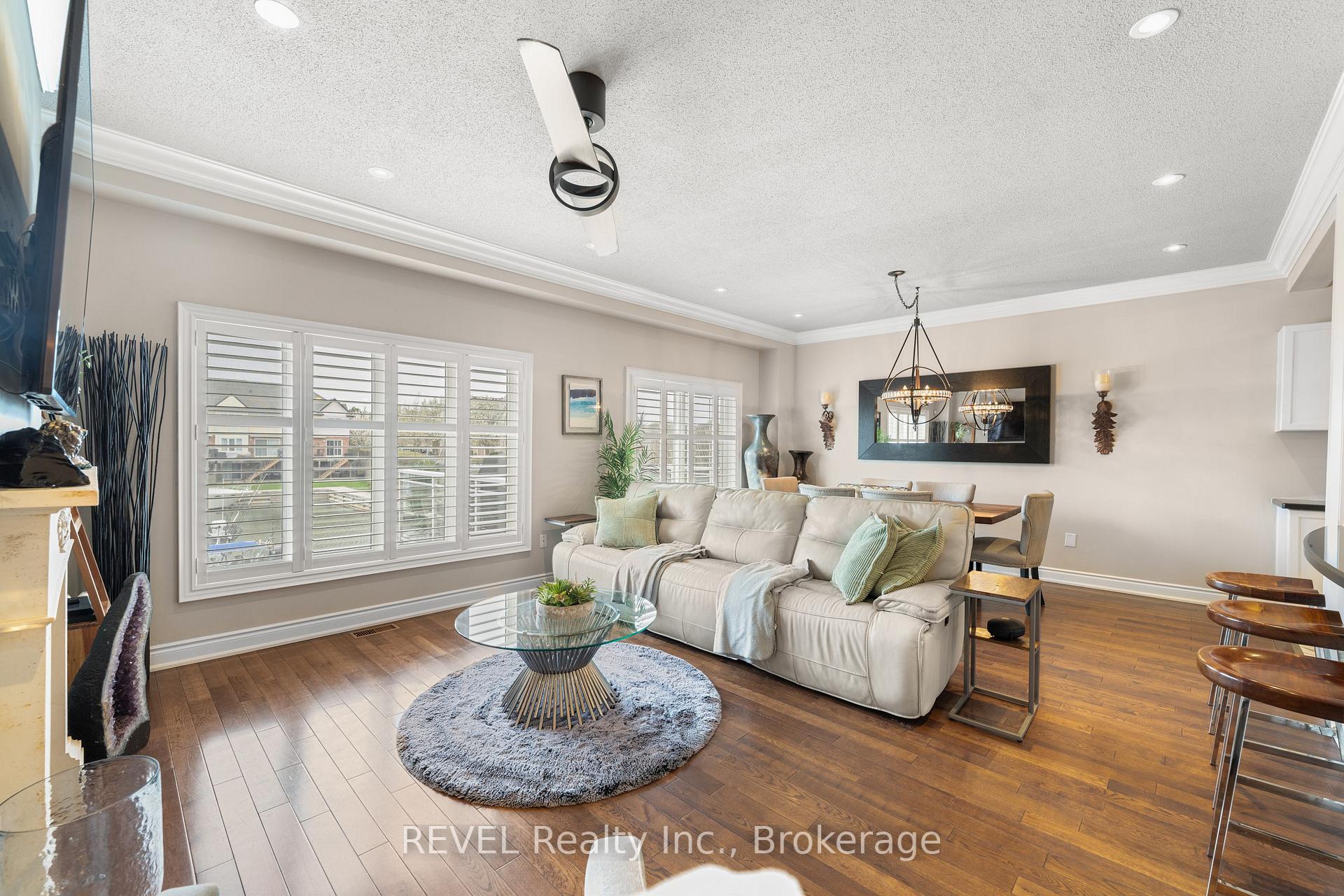 Photo 12 of Unit 20, 31 Sunvale Place, Hamilton, Lakeshore — HOMEH