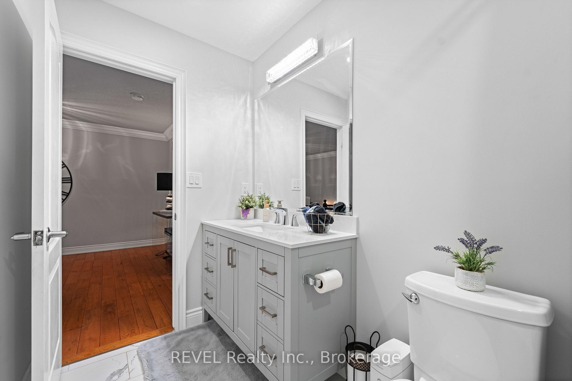 Photo 23 of Unit 20, 31 Sunvale Place, Hamilton, Lakeshore — HOMEH