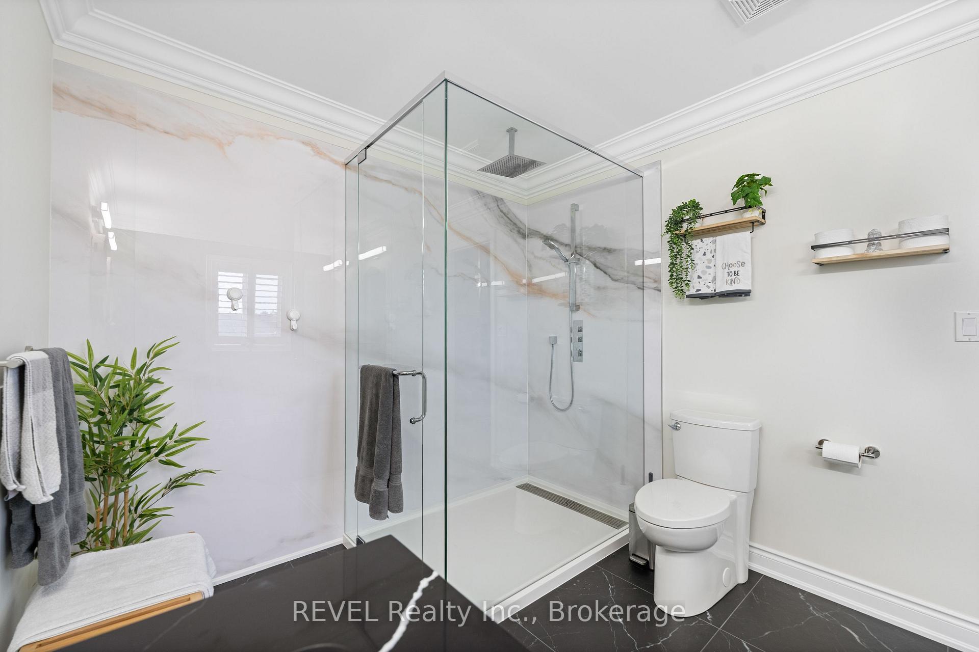 Photo 29 of Unit 20, 31 Sunvale Place, Hamilton, Lakeshore — HOMEH