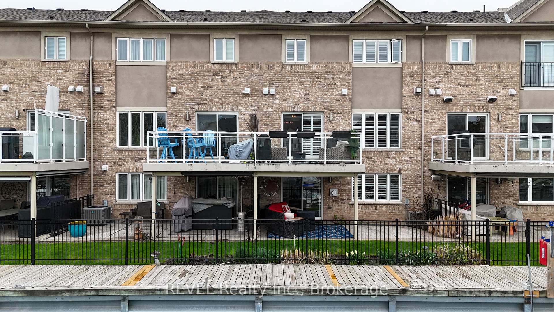Photo 40 of Unit 20, 31 Sunvale Place, Hamilton, Lakeshore — HOMEH
